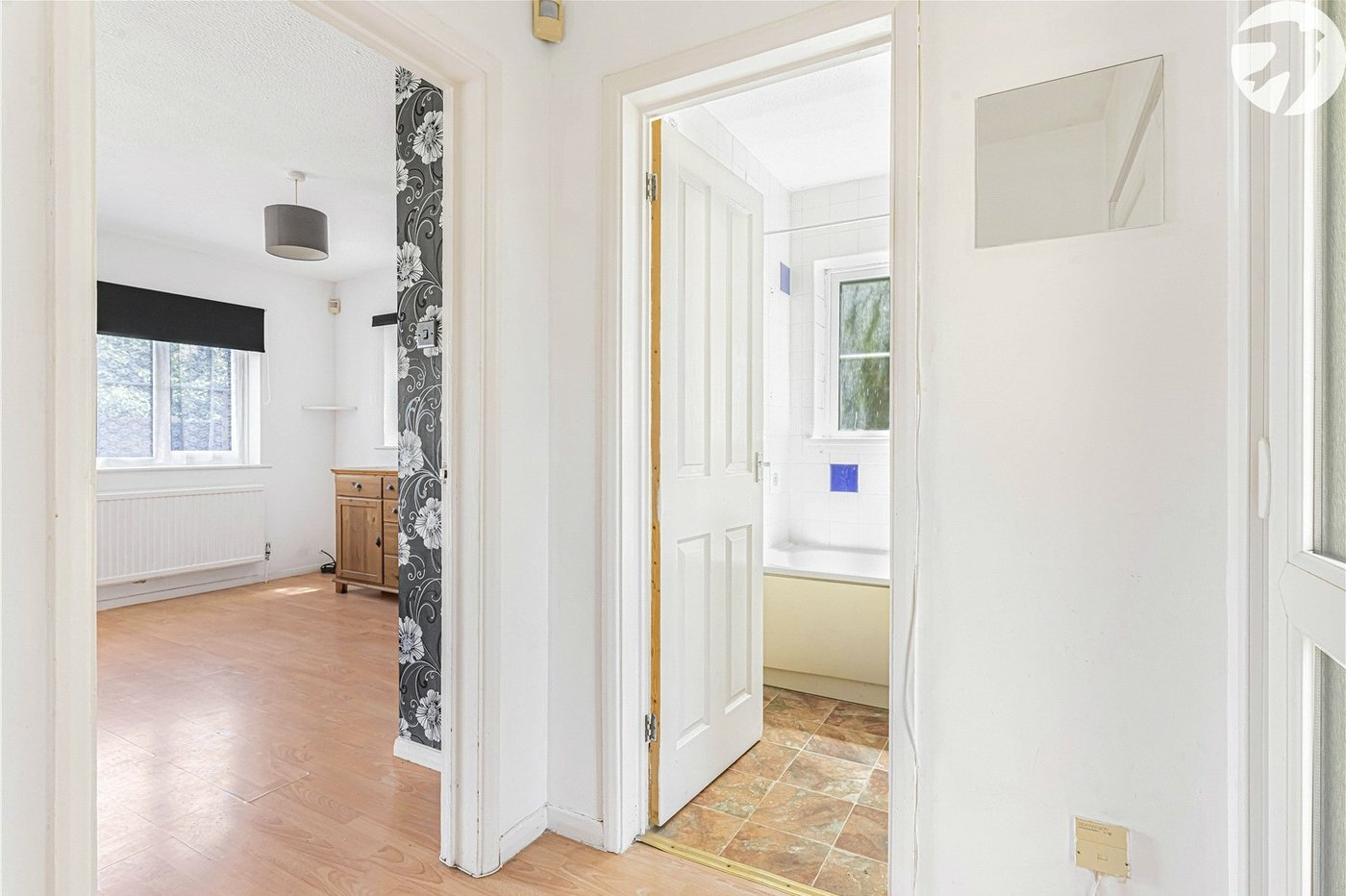 2 bedroom house for sale in Dartford | Robinson Jackson