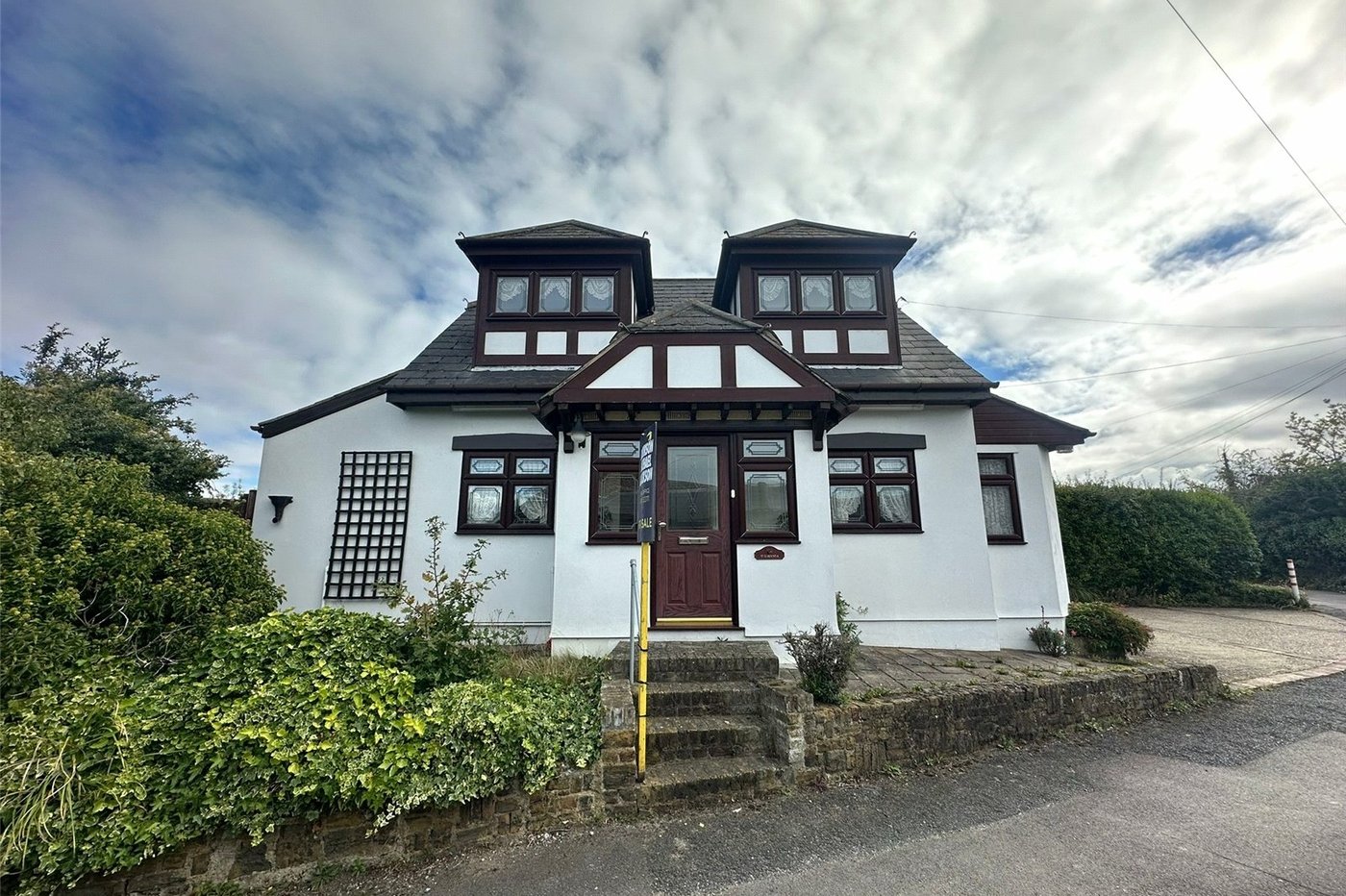 3 bedroom house for sale in Old Watling Street | Robinson Michael & Jackson