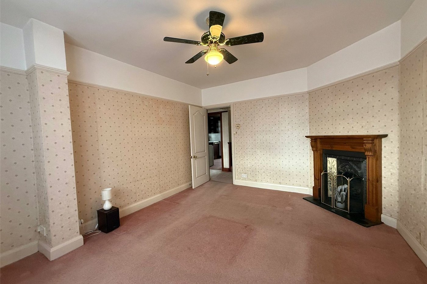 3 bedroom house for sale in Old Watling Street | Robinson Michael & Jackson