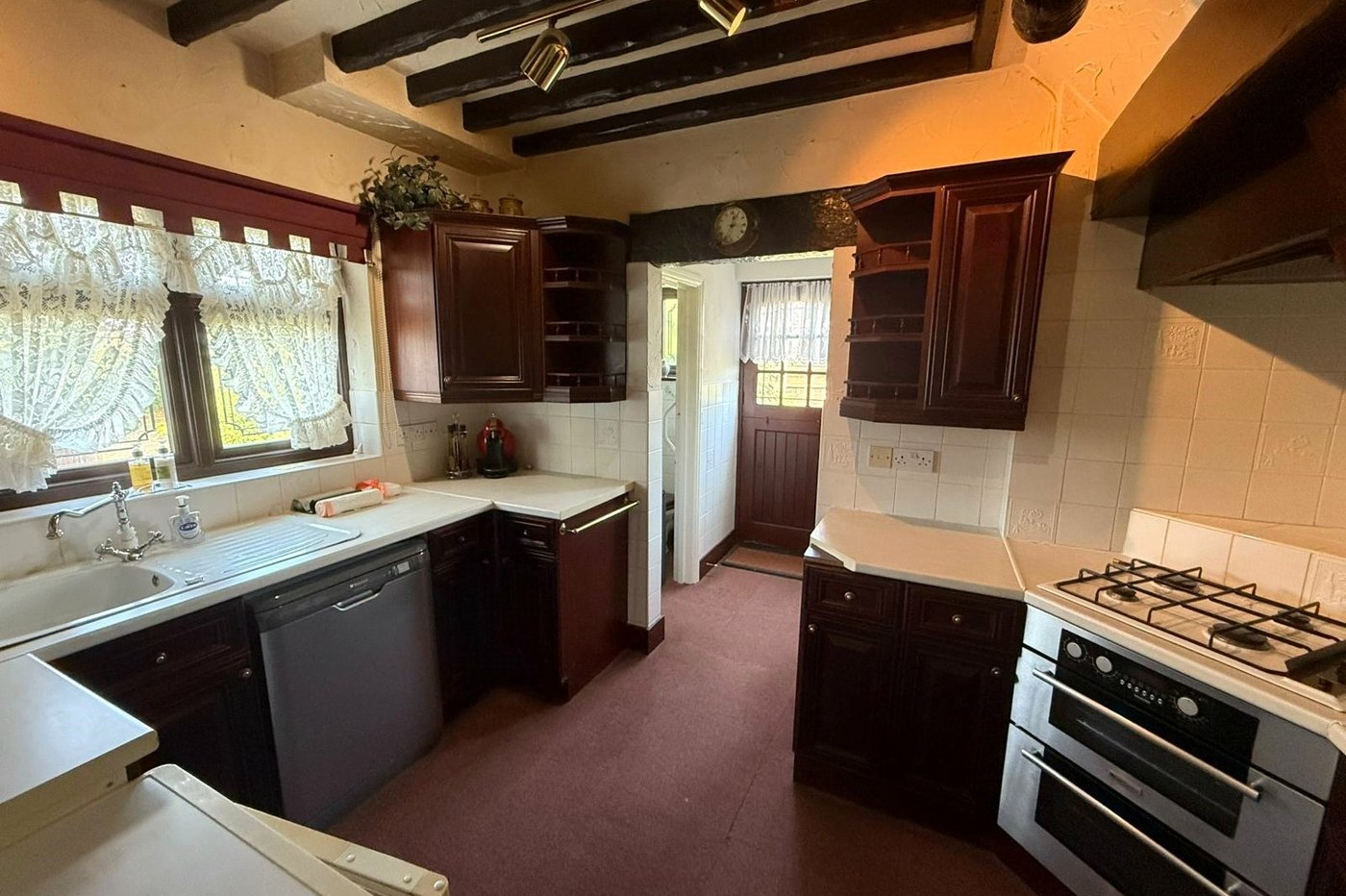 3 bedroom house for sale in Old Watling Street | Robinson Michael & Jackson