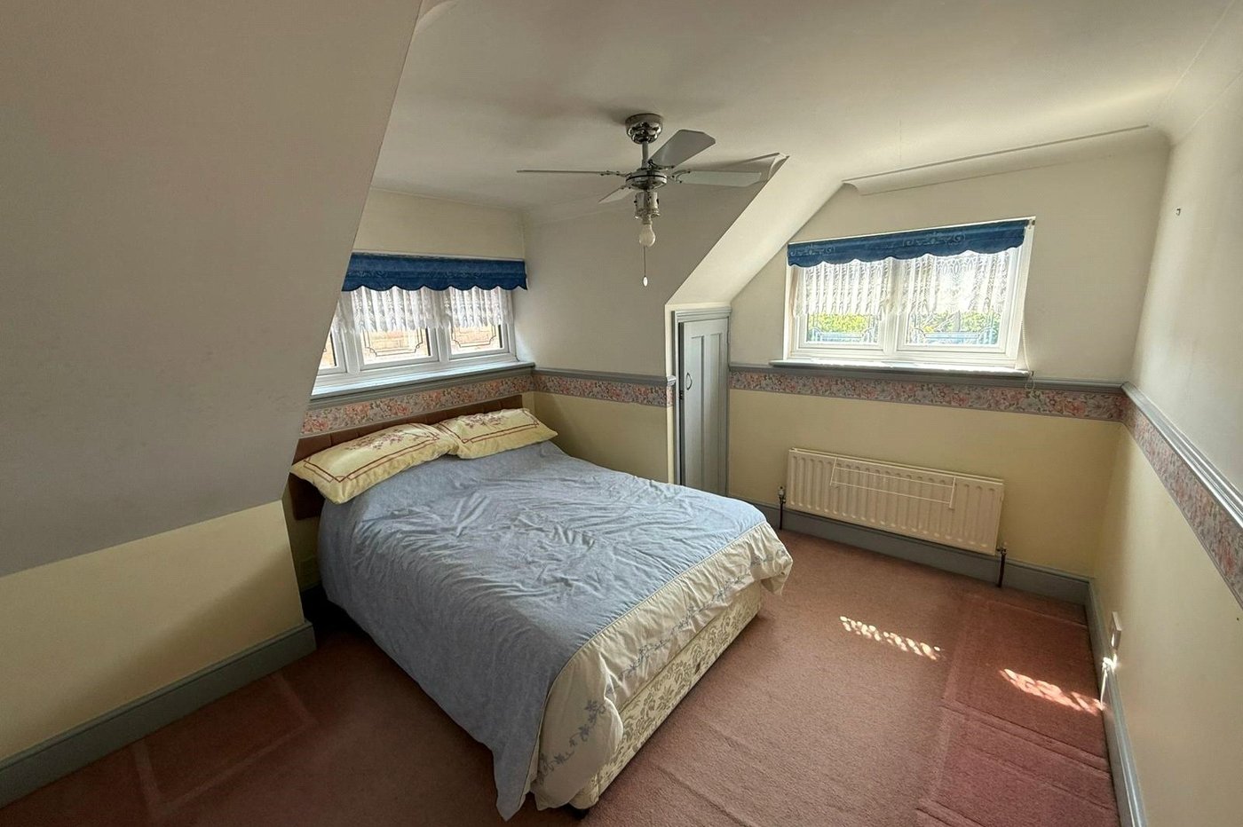 3 bedroom house for sale in Old Watling Street | Robinson Michael & Jackson