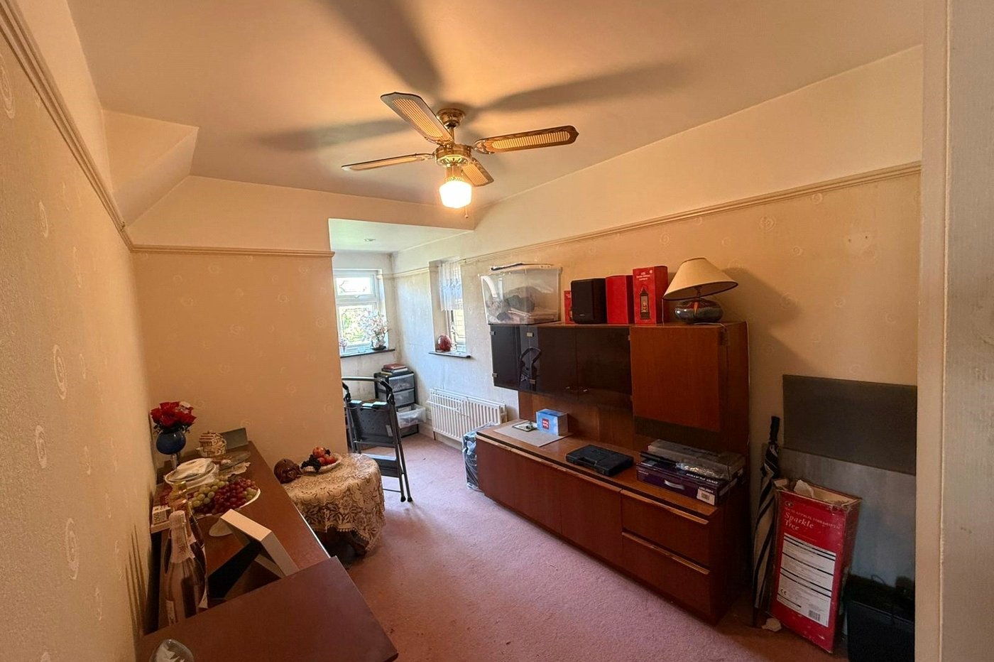 3 bedroom house for sale in Old Watling Street | Robinson Michael & Jackson