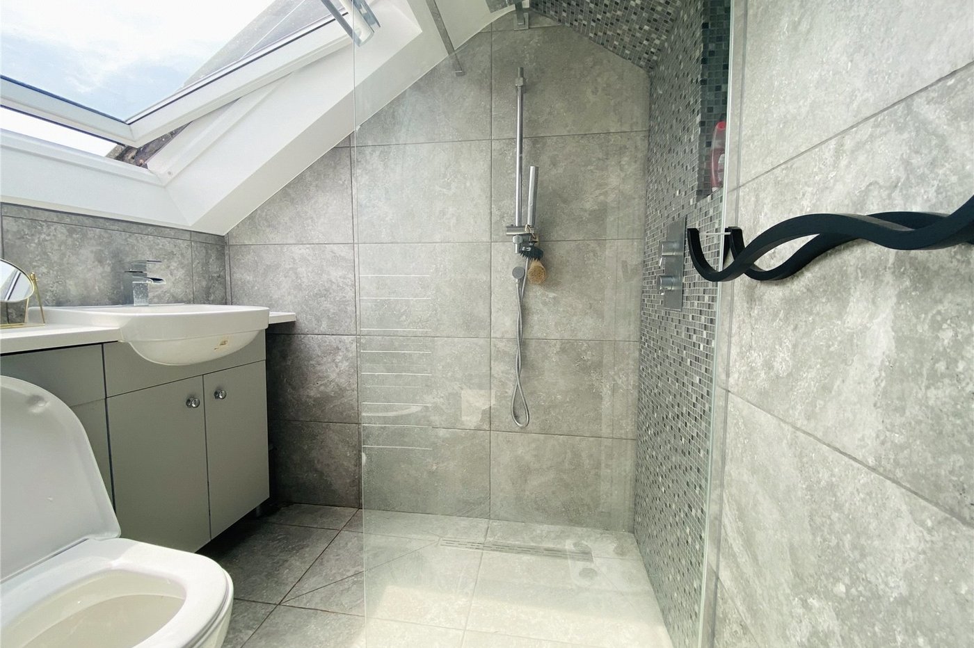 2 bedroom property for sale in Catford | Robinson Jackson