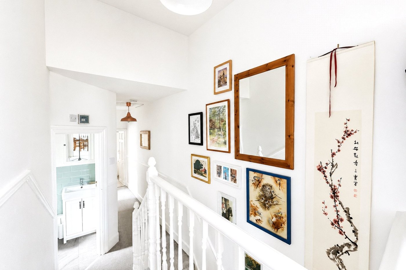 2 bedroom property for sale in London | Robinson Jackson