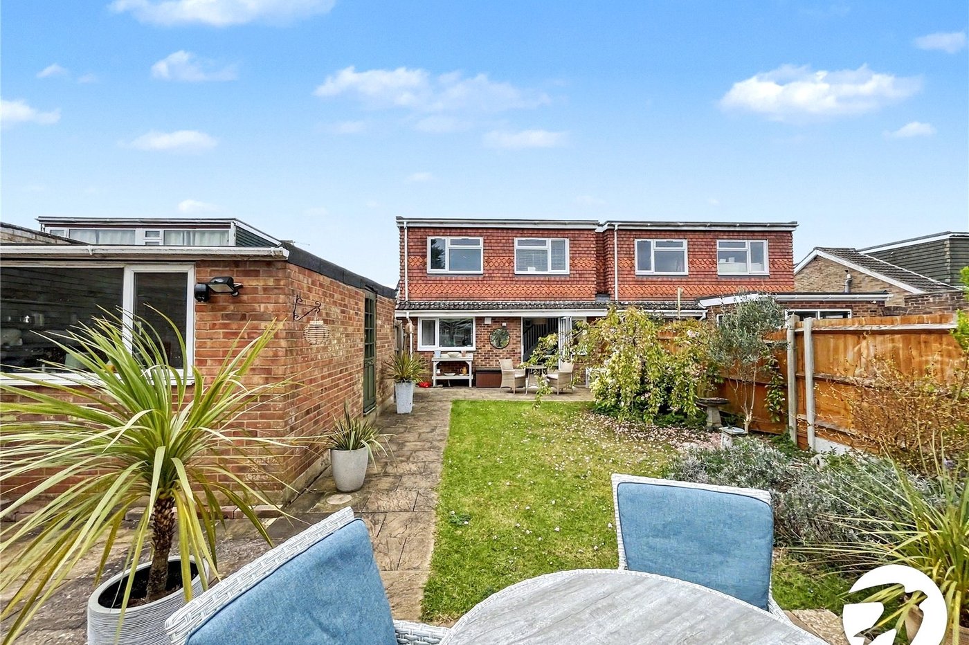 3 bedroom bungalow for sale in Walderslade | Robinson Michael & Jackson