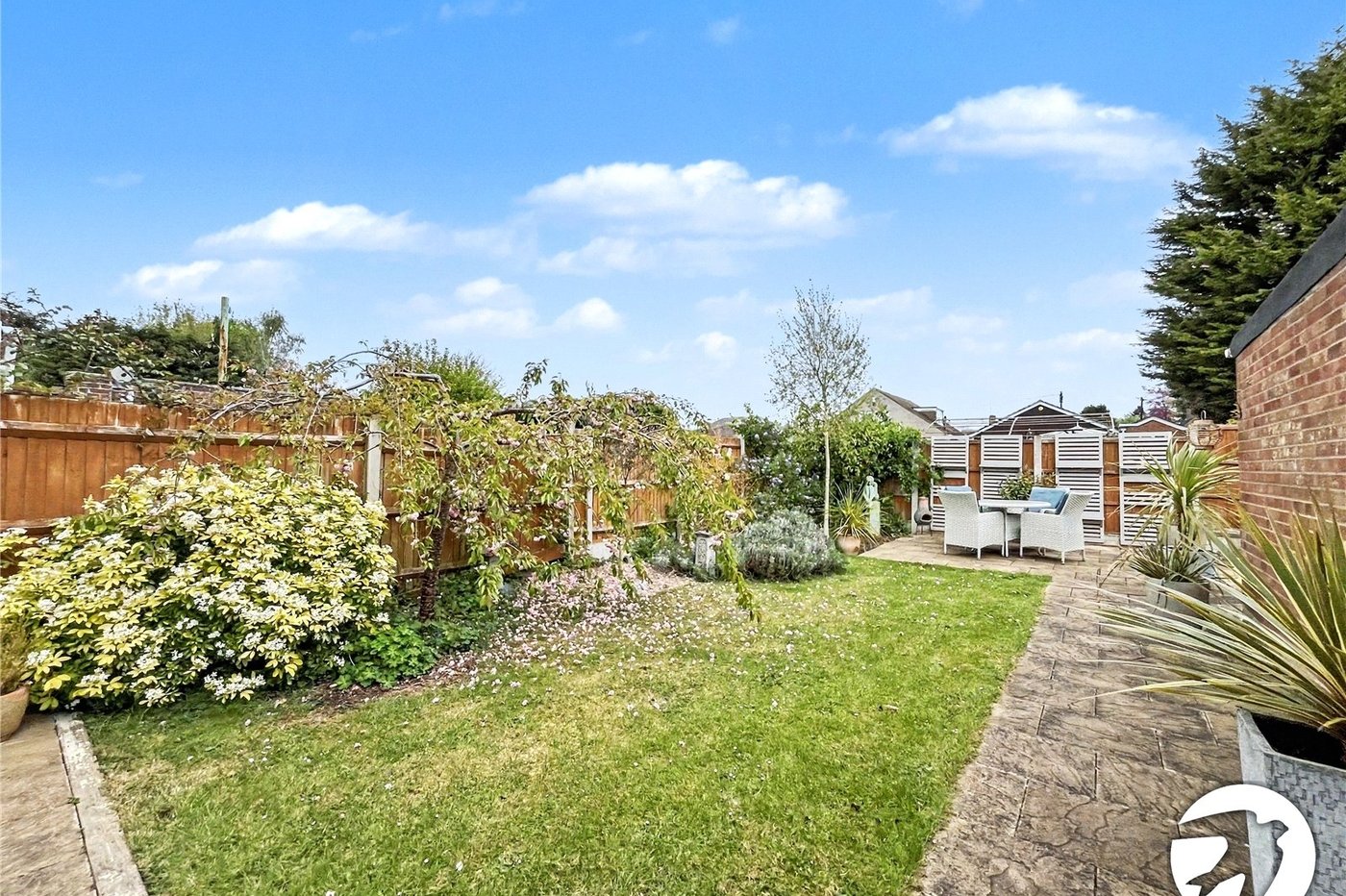 3 bedroom bungalow for sale in Walderslade | Robinson Michael & Jackson