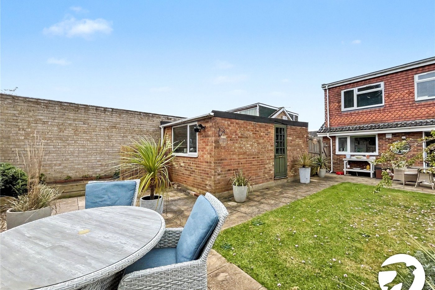 3 bedroom bungalow for sale in Walderslade | Robinson Michael & Jackson