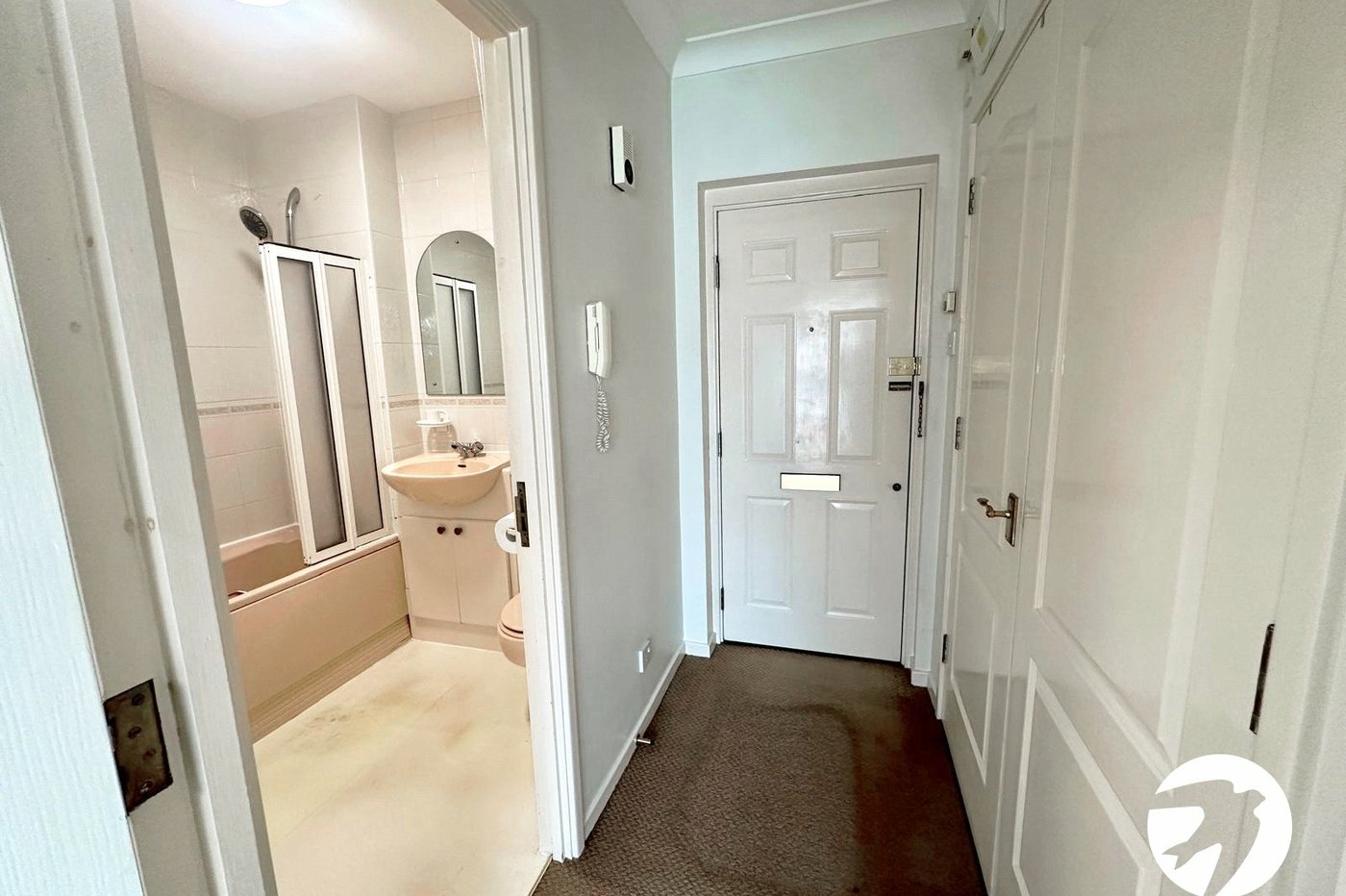 1 bedroom property for sale in London | Robinson Jackson