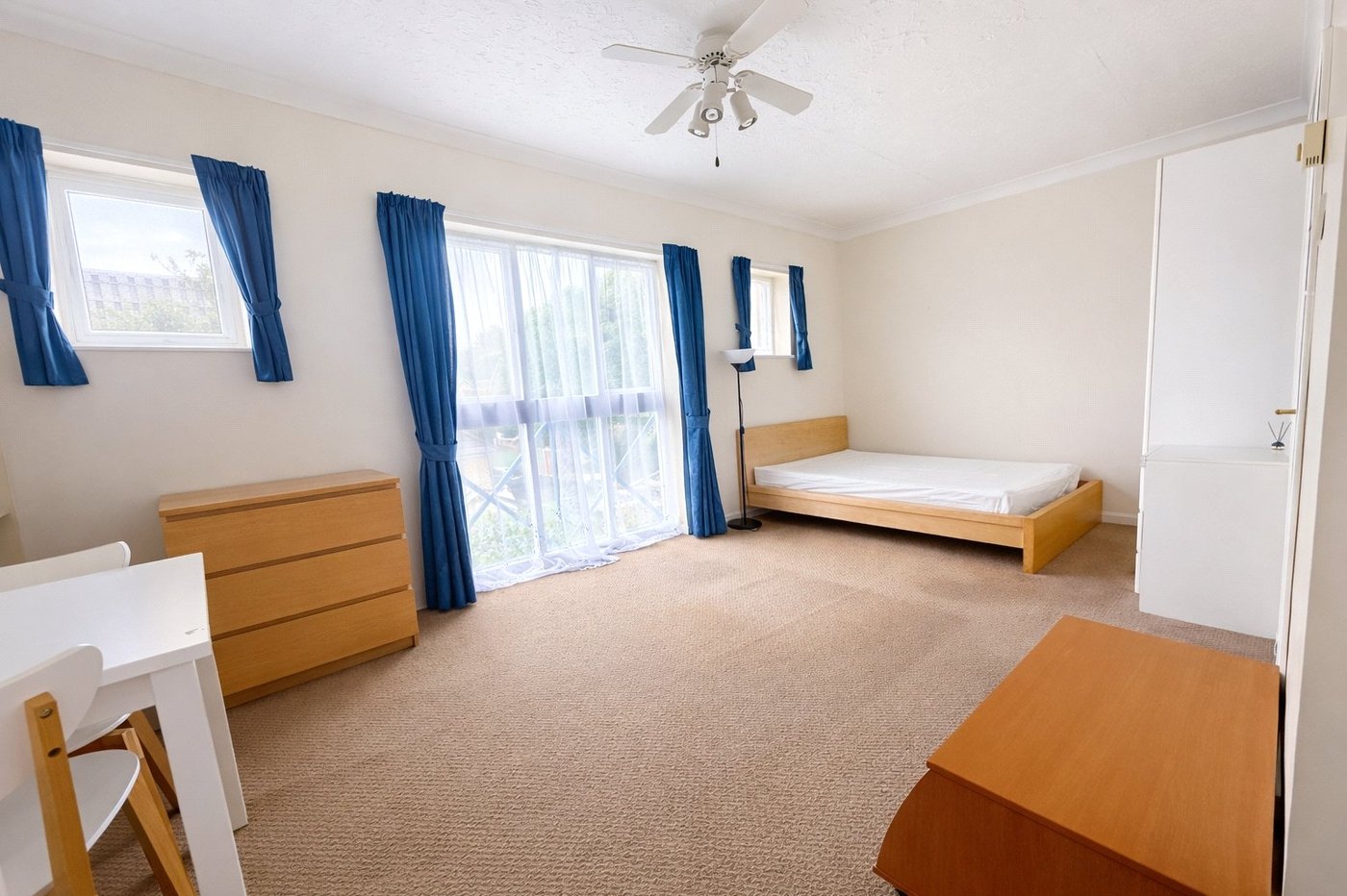 1 bedroom property for sale in London | Robinson Jackson