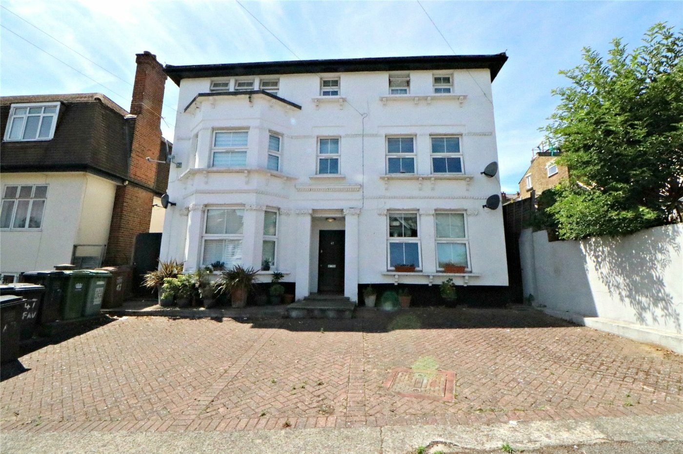 2 bedroom property for sale in Catford | Robinson Jackson