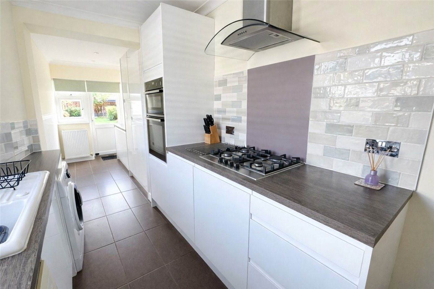 2 bedroom bungalow for sale in South Orpington | Robinson Jackson