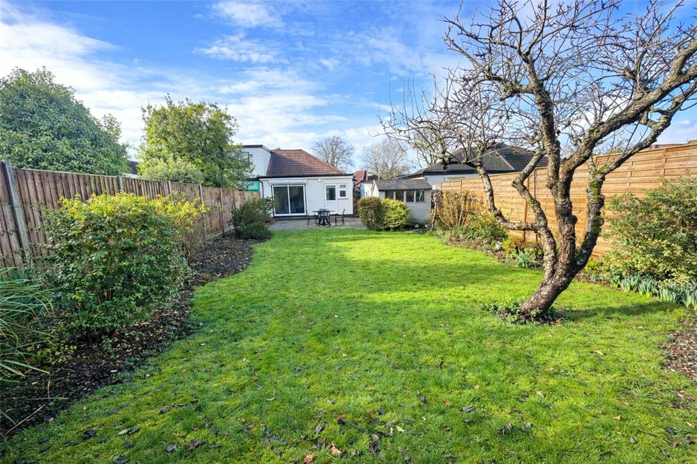 2 bedroom bungalow for sale in South Orpington | Robinson Jackson