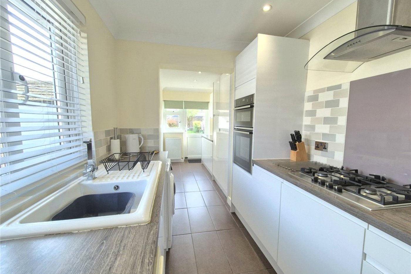 2 bedroom bungalow for sale in South Orpington | Robinson Jackson