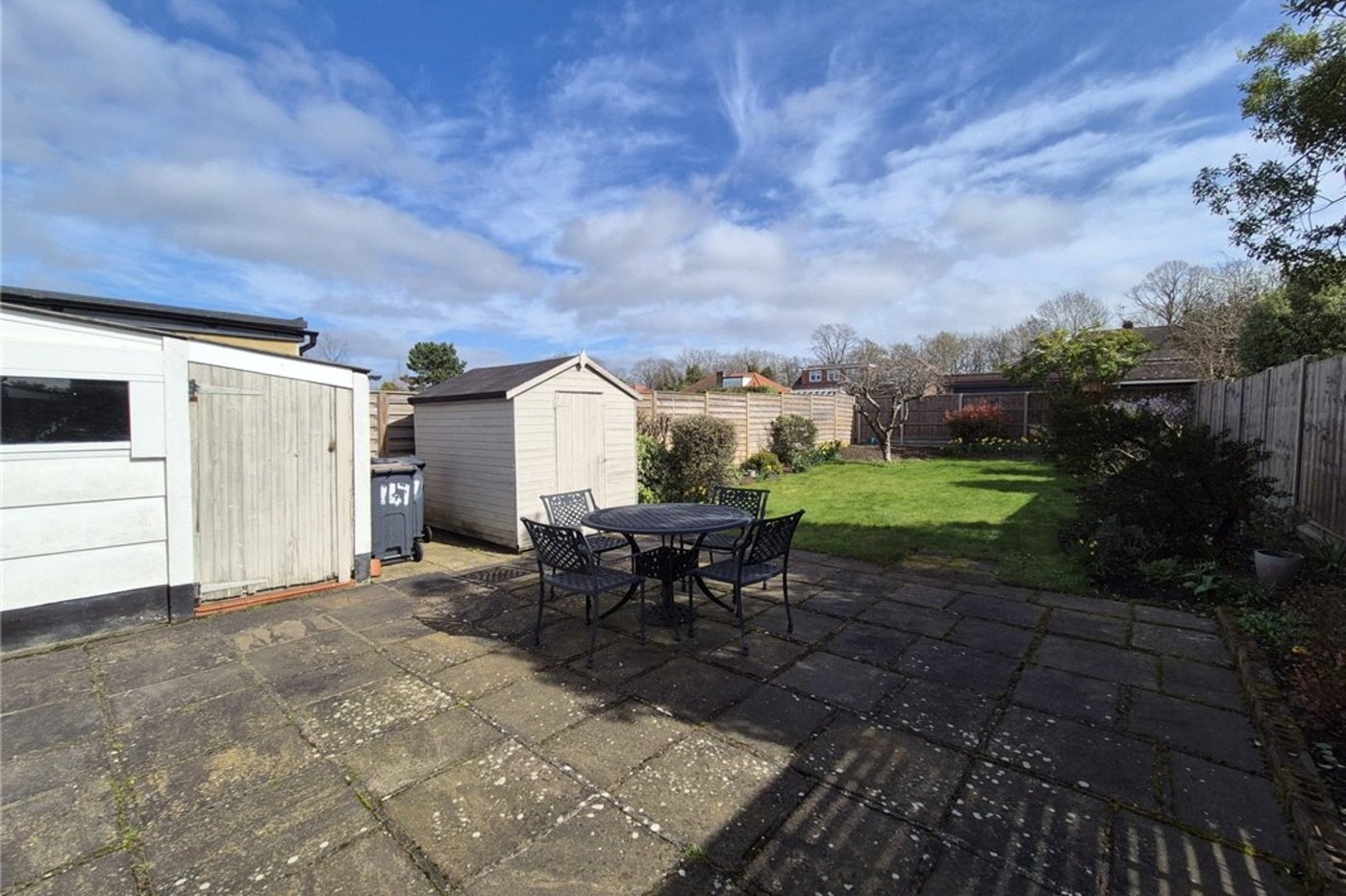 2 bedroom bungalow for sale in South Orpington | Robinson Jackson