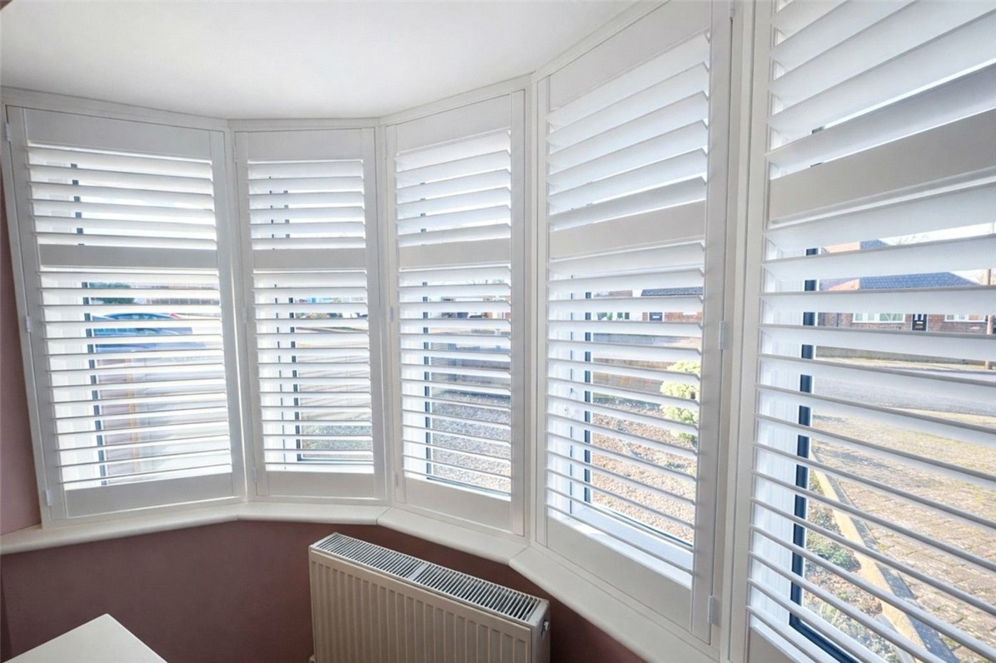 2 bedroom bungalow for sale in South Orpington | Robinson Jackson