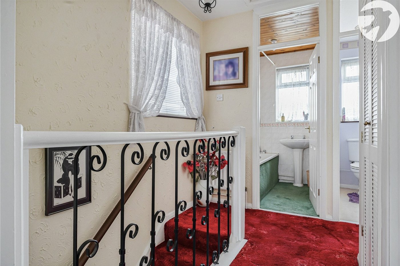 3 bedroom house for sale in Hextable | Robinson Jackson