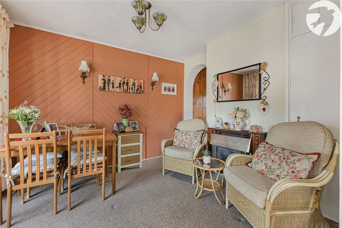 3 bedroom house for sale in Hextable | Robinson Jackson