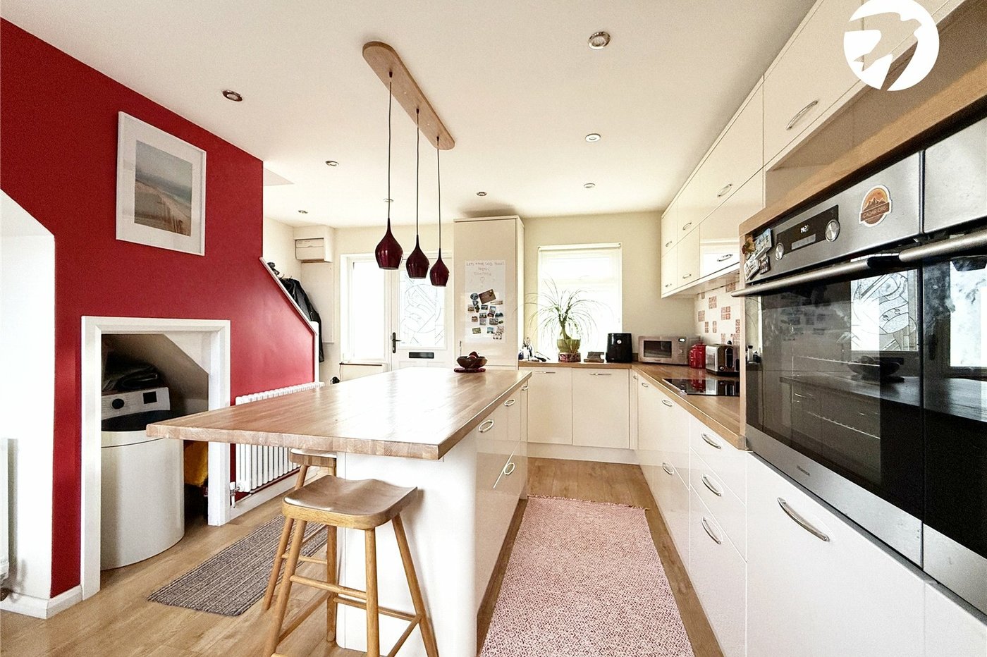 2 bedroom house for sale in Hextable | Robinson Jackson