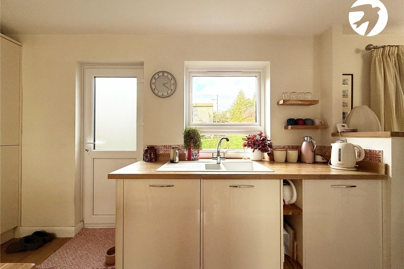 2 bedroom house for sale in Hextable | Robinson Jackson