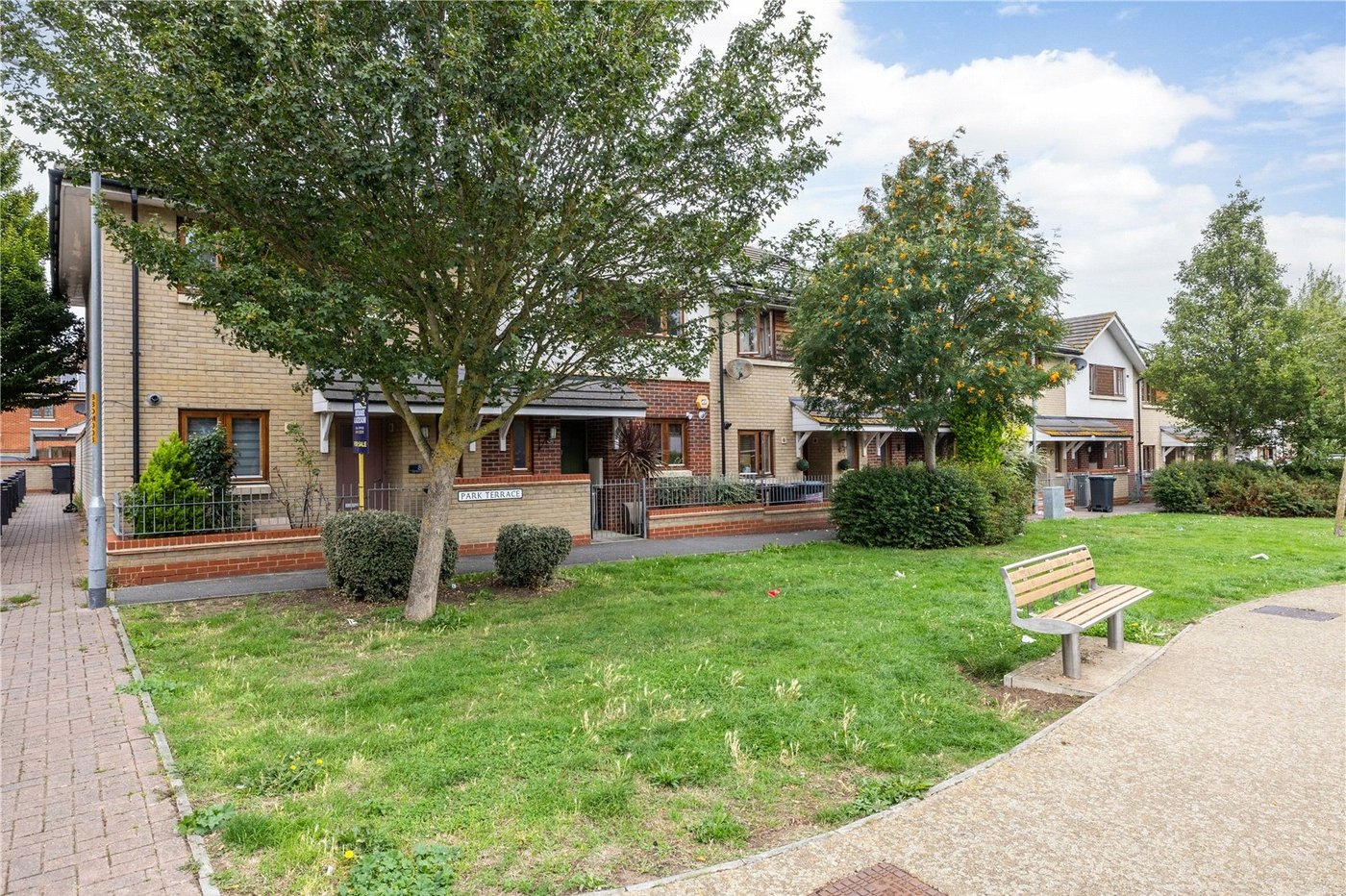 3 bedroom house for sale in Gravesend | Robinson Michael & Jackson