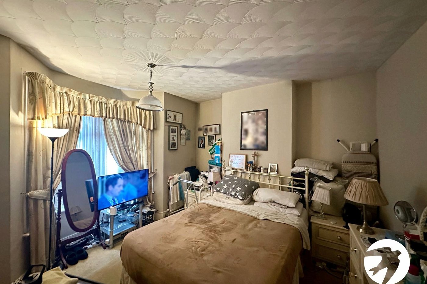 4 bedroom house for sale in London | Robinson Jackson