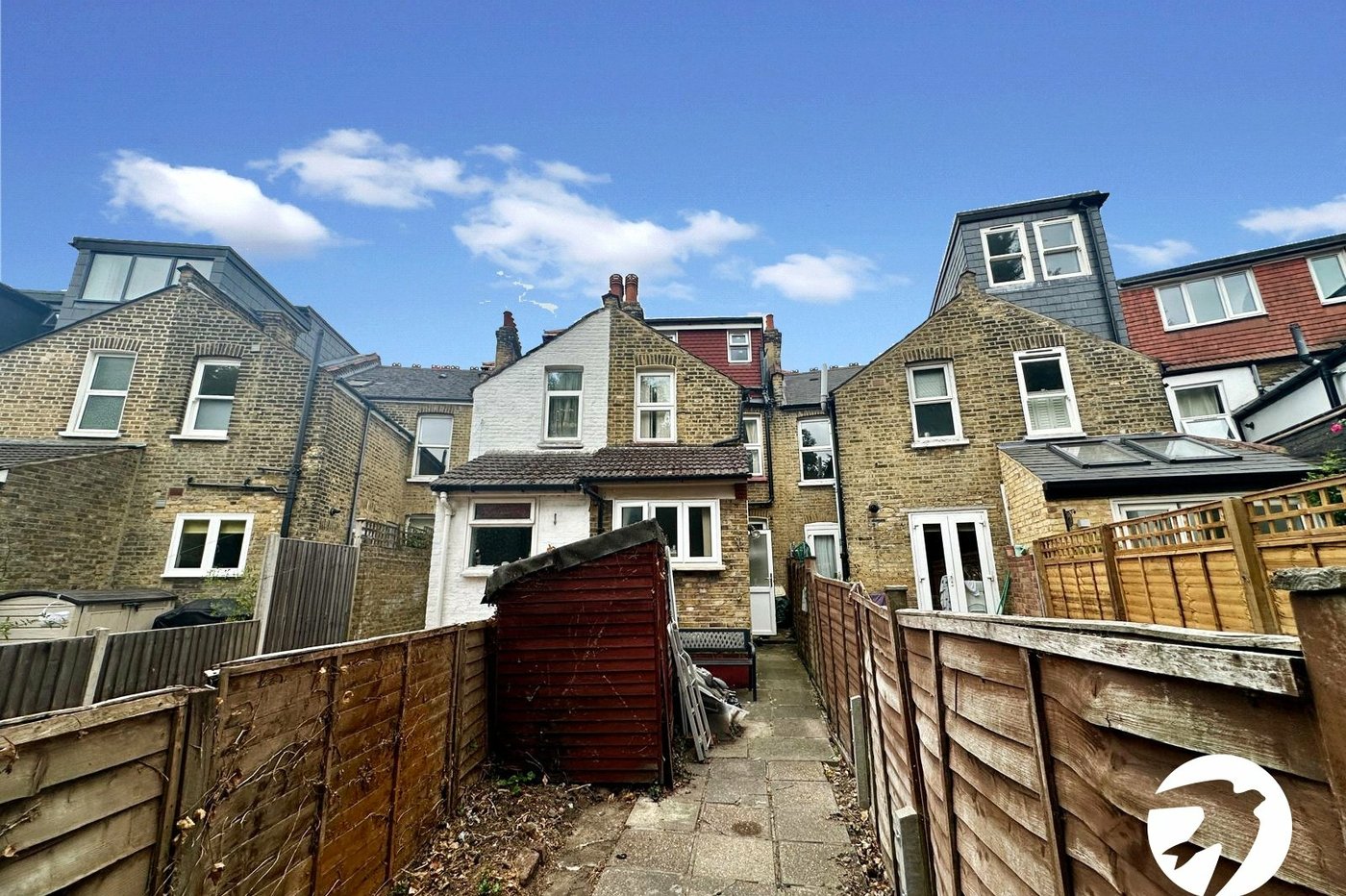 4 bedroom house for sale in London | Robinson Jackson