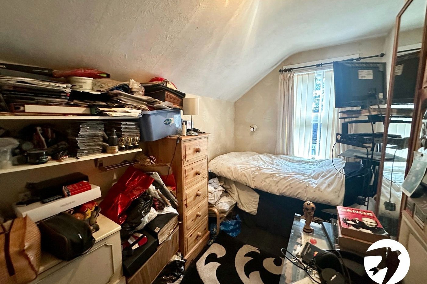 4 bedroom house for sale in London | Robinson Jackson