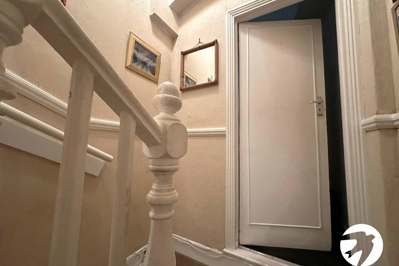 4 bedroom house for sale in London | Robinson Jackson