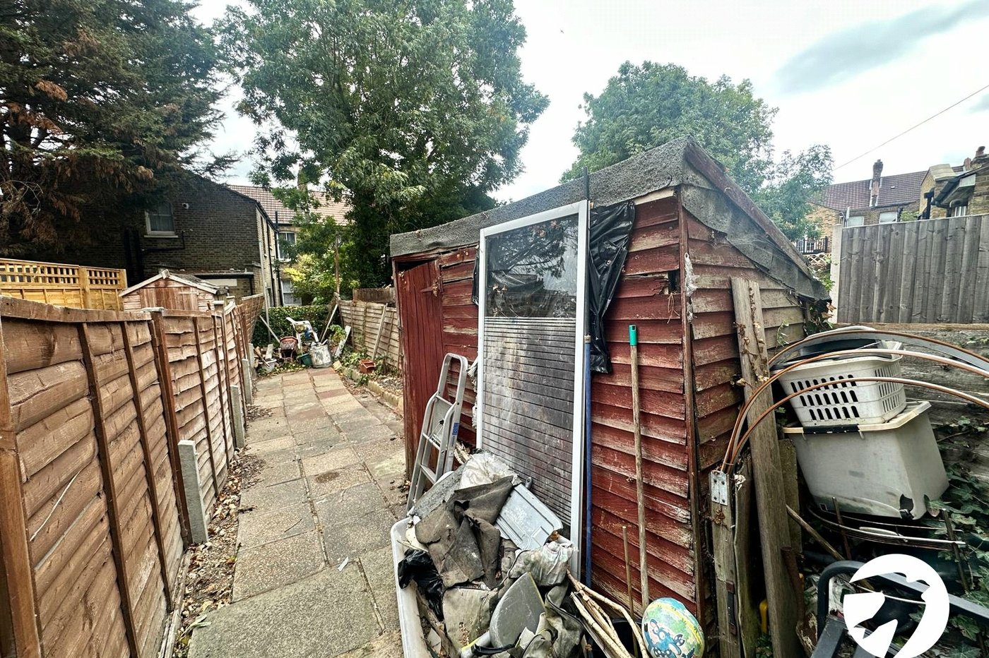 4 bedroom house for sale in London | Robinson Jackson