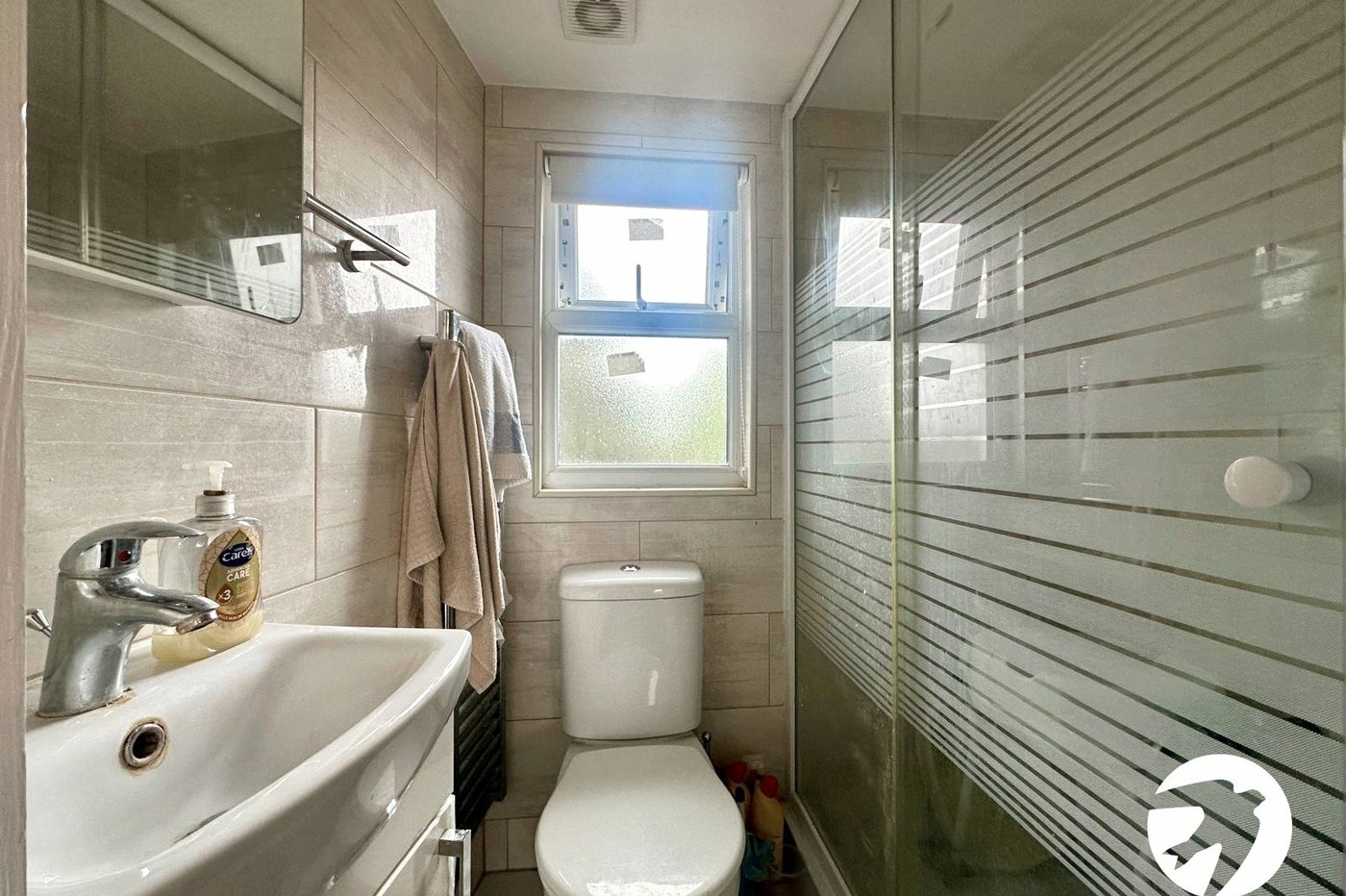 4 bedroom house for sale in London | Robinson Jackson