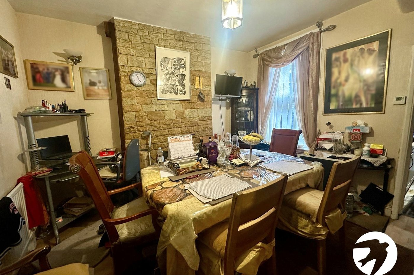 4 bedroom house for sale in London | Robinson Jackson