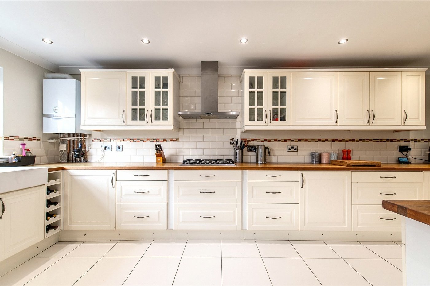 4 bedroom house for sale in Gravesend | Robinson Michael & Jackson