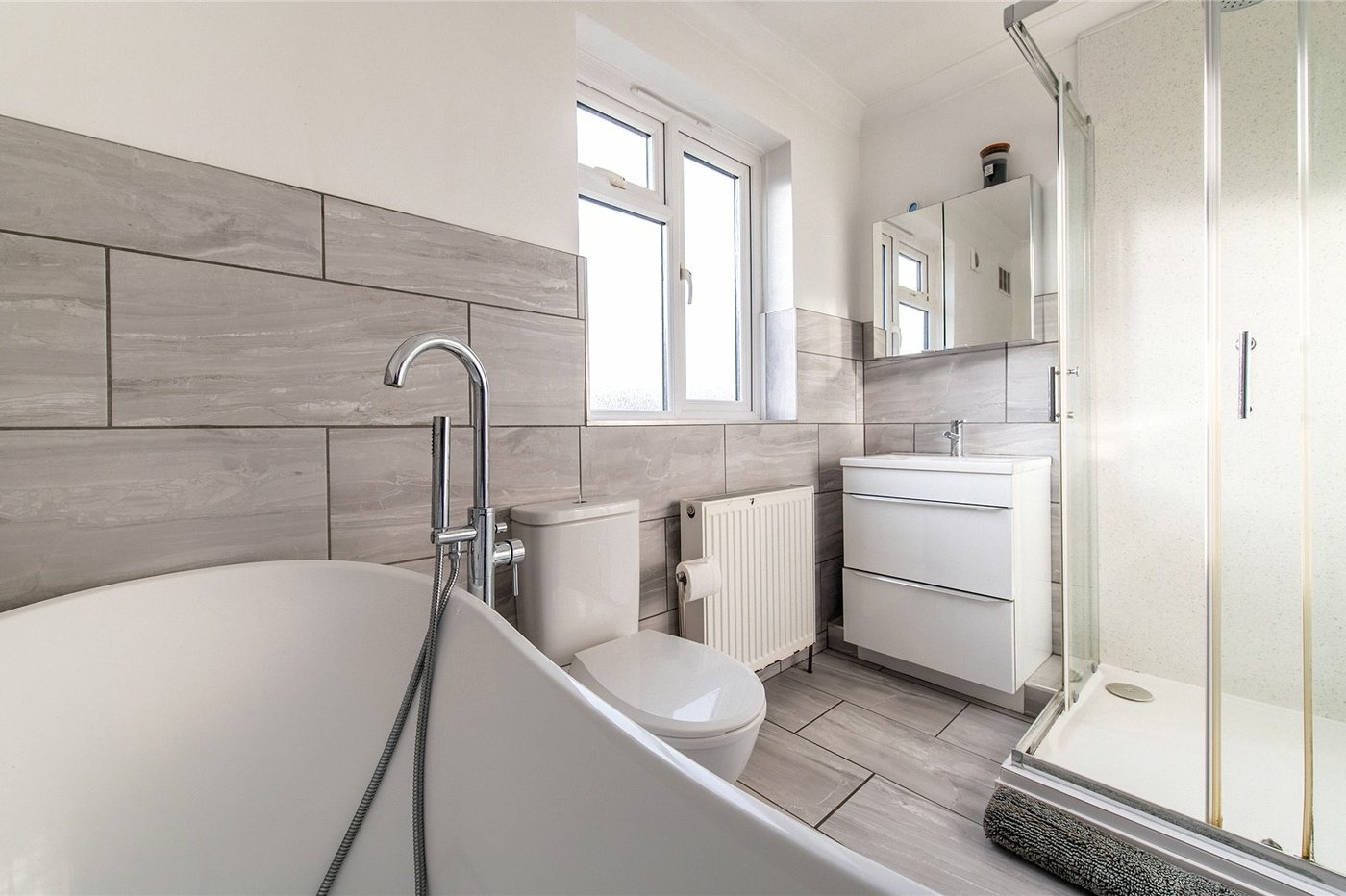 4 bedroom house for sale in Gravesend | Robinson Michael & Jackson