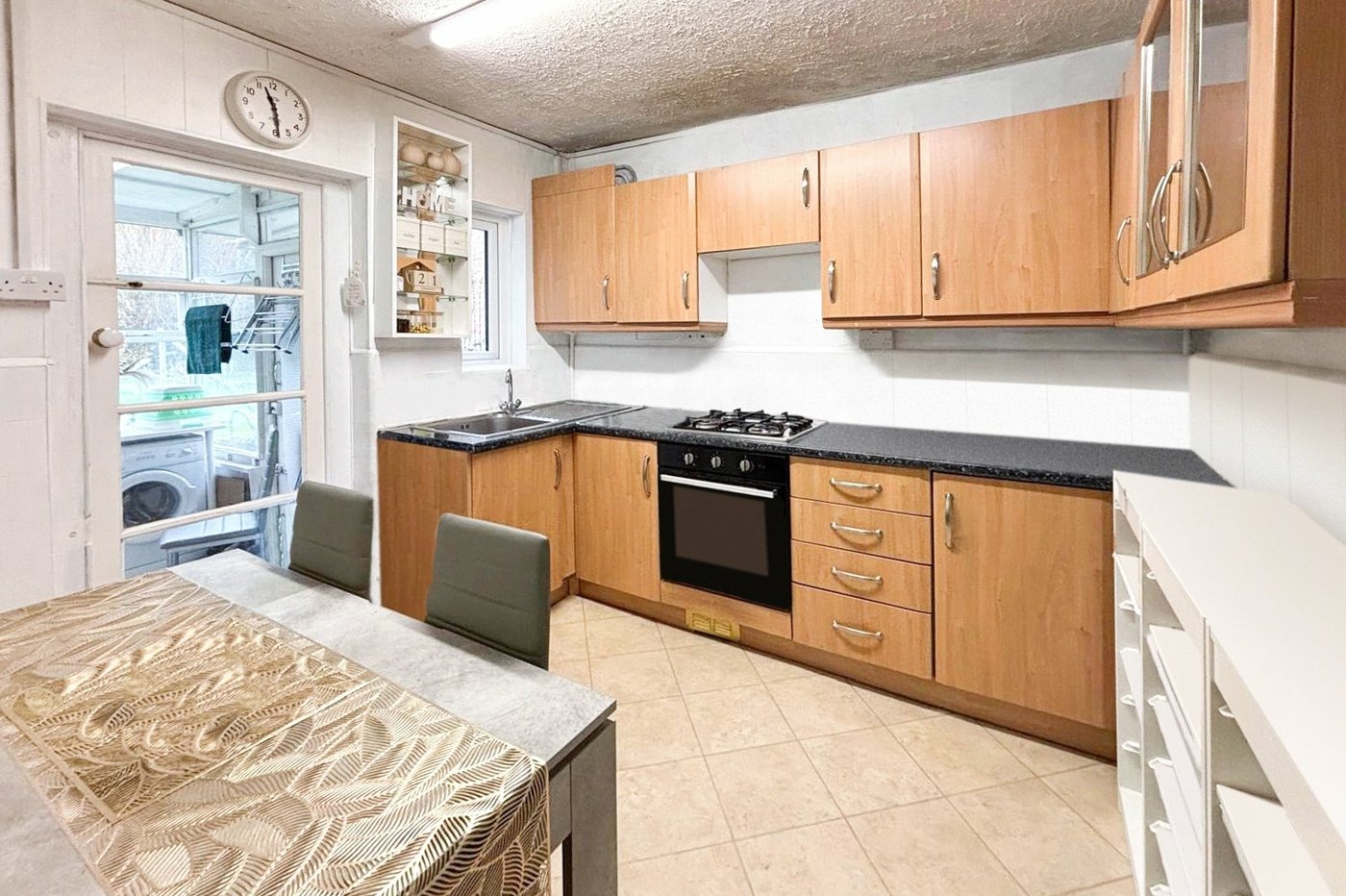 3 bedroom bungalow for sale in Bexley | Robinson Jackson