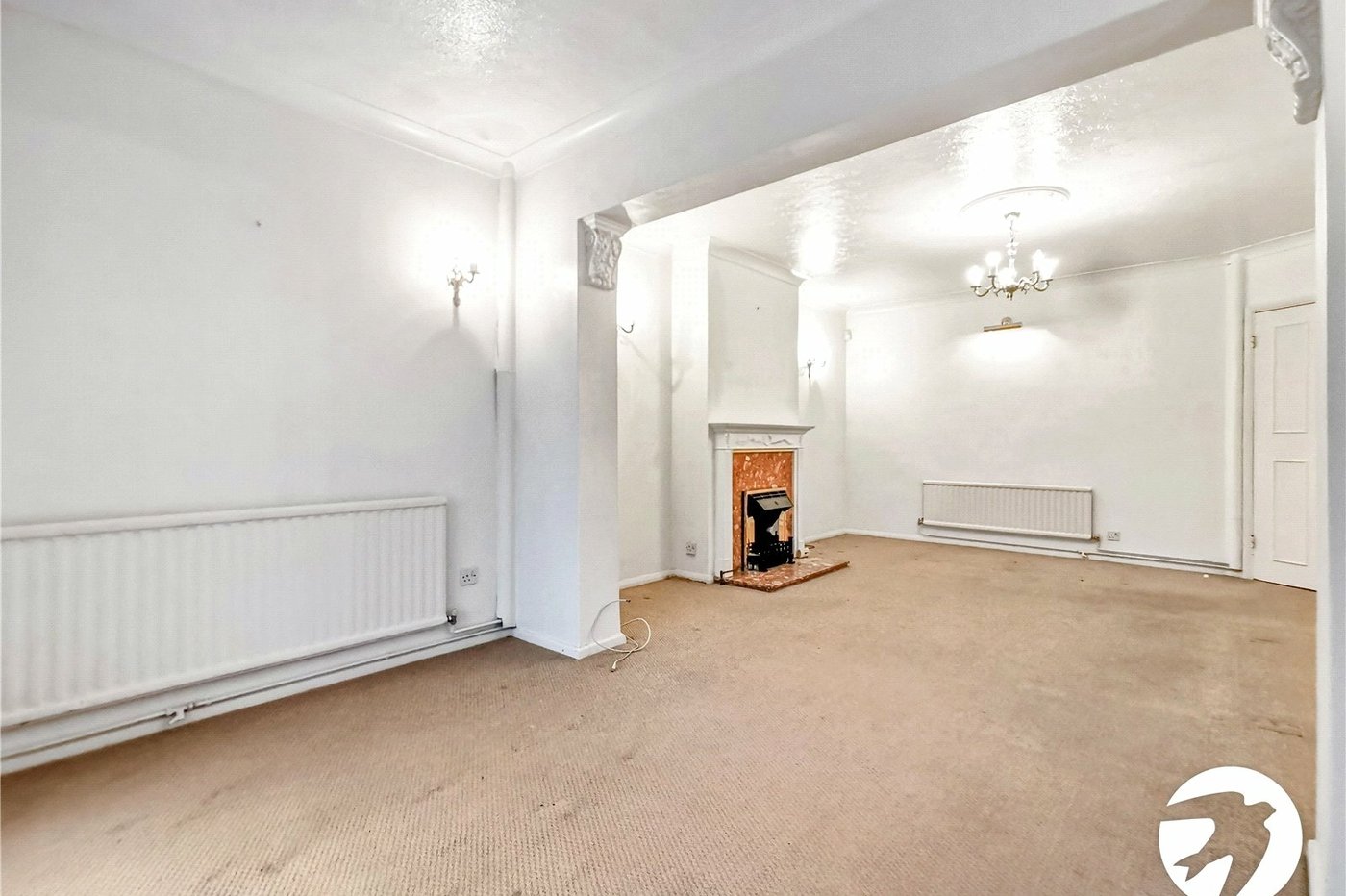 3 bedroom bungalow for sale in Dartford | Robinson Jackson