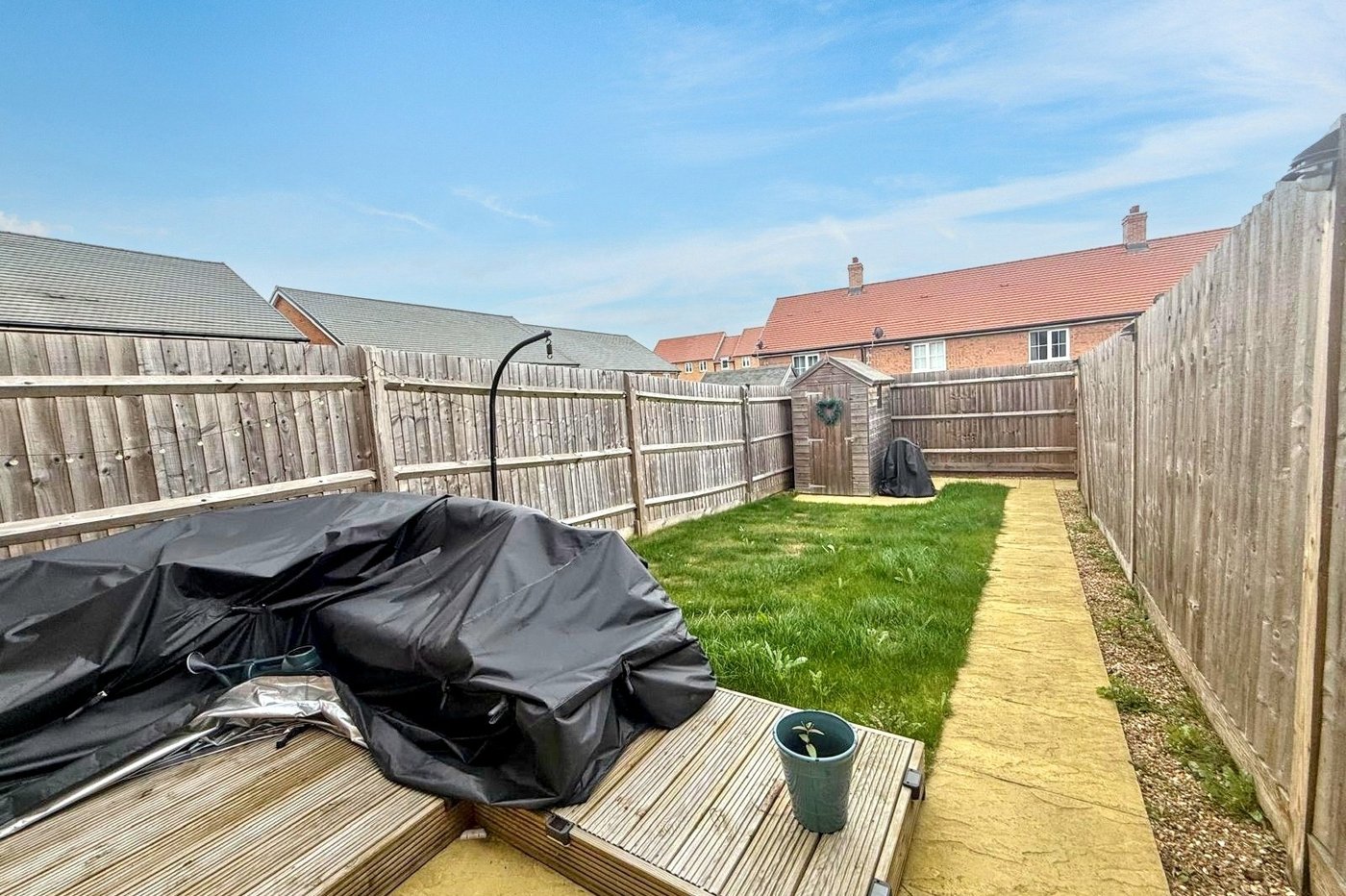 2 bedroom house for sale in Gravesend | Robinson Michael & Jackson