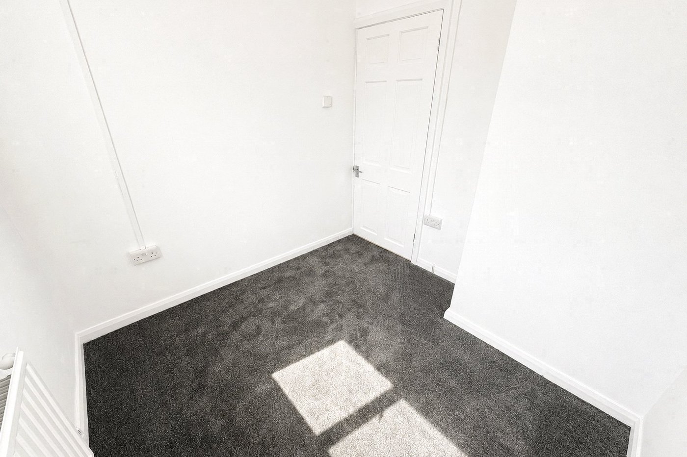 3 bedroom house for sale in London | Robinson Jackson