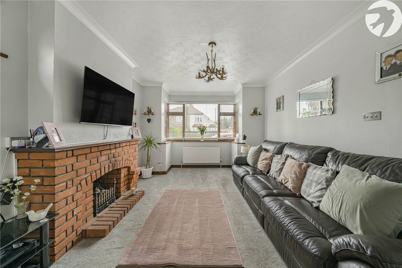 3 bedroom house for sale in West Dartford | Robinson Jackson