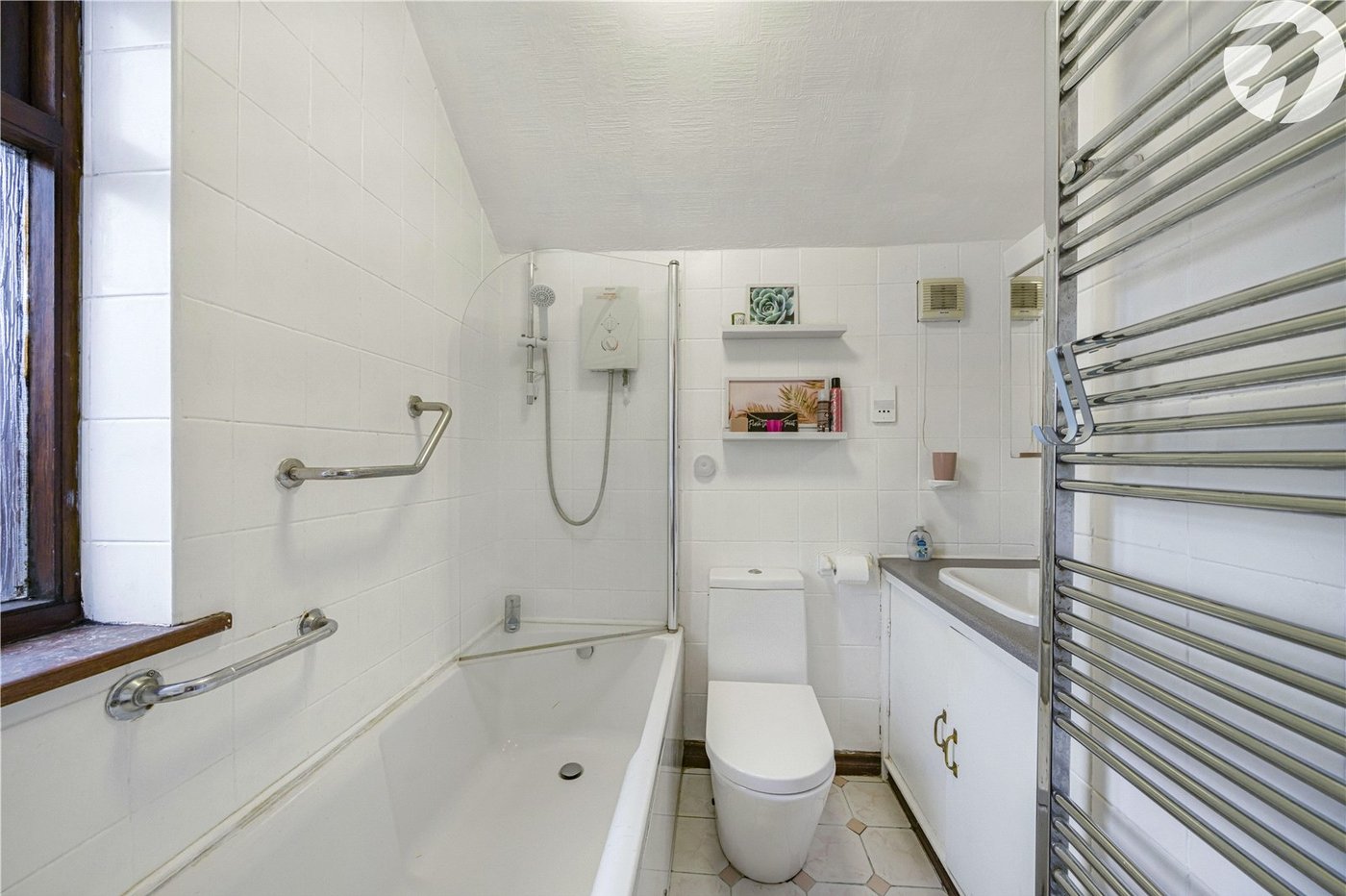 3 bedroom house for sale in West Dartford | Robinson Jackson