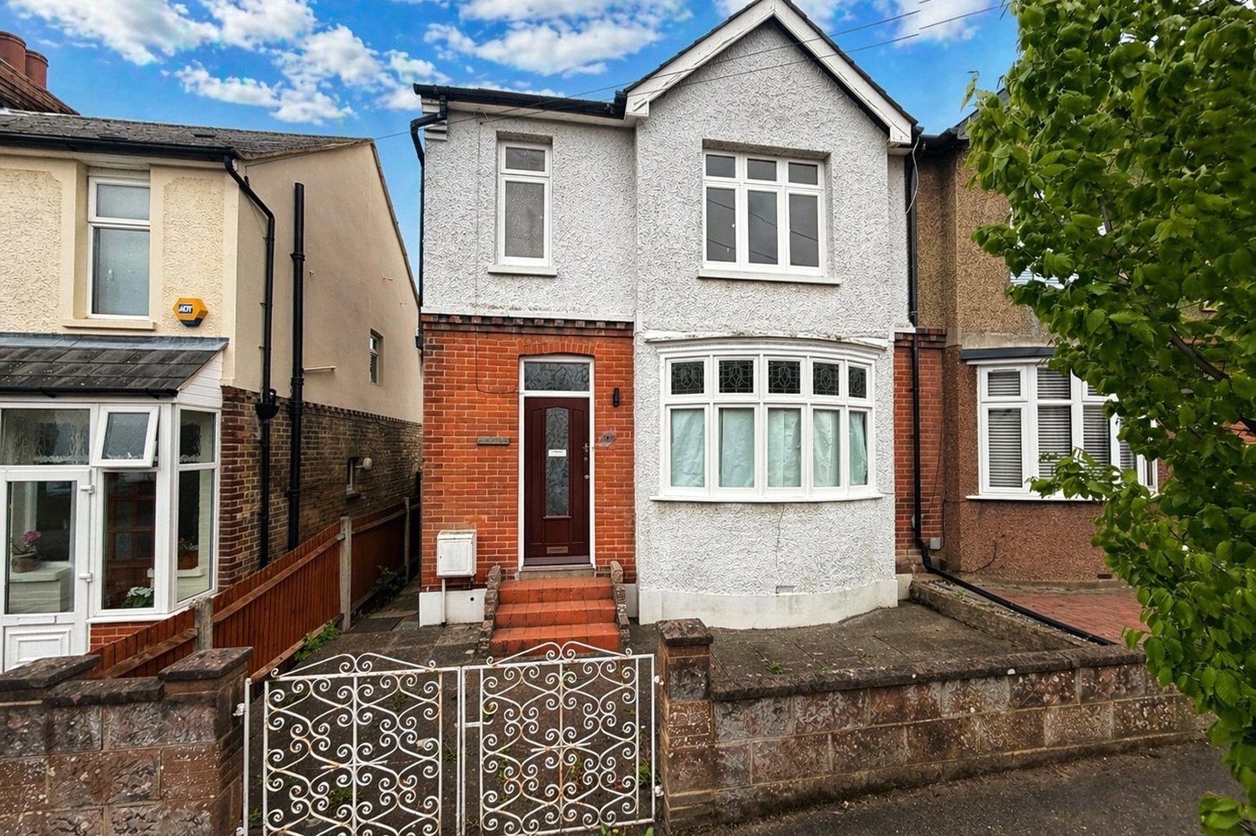 3 bedroom house for sale in Gillingham | Robinson Michael & Jackson