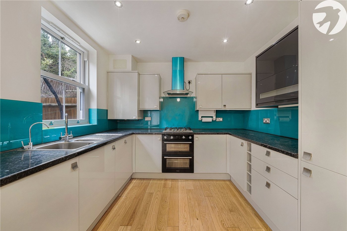 4 bedroom house for sale in Dartford | Robinson Jackson