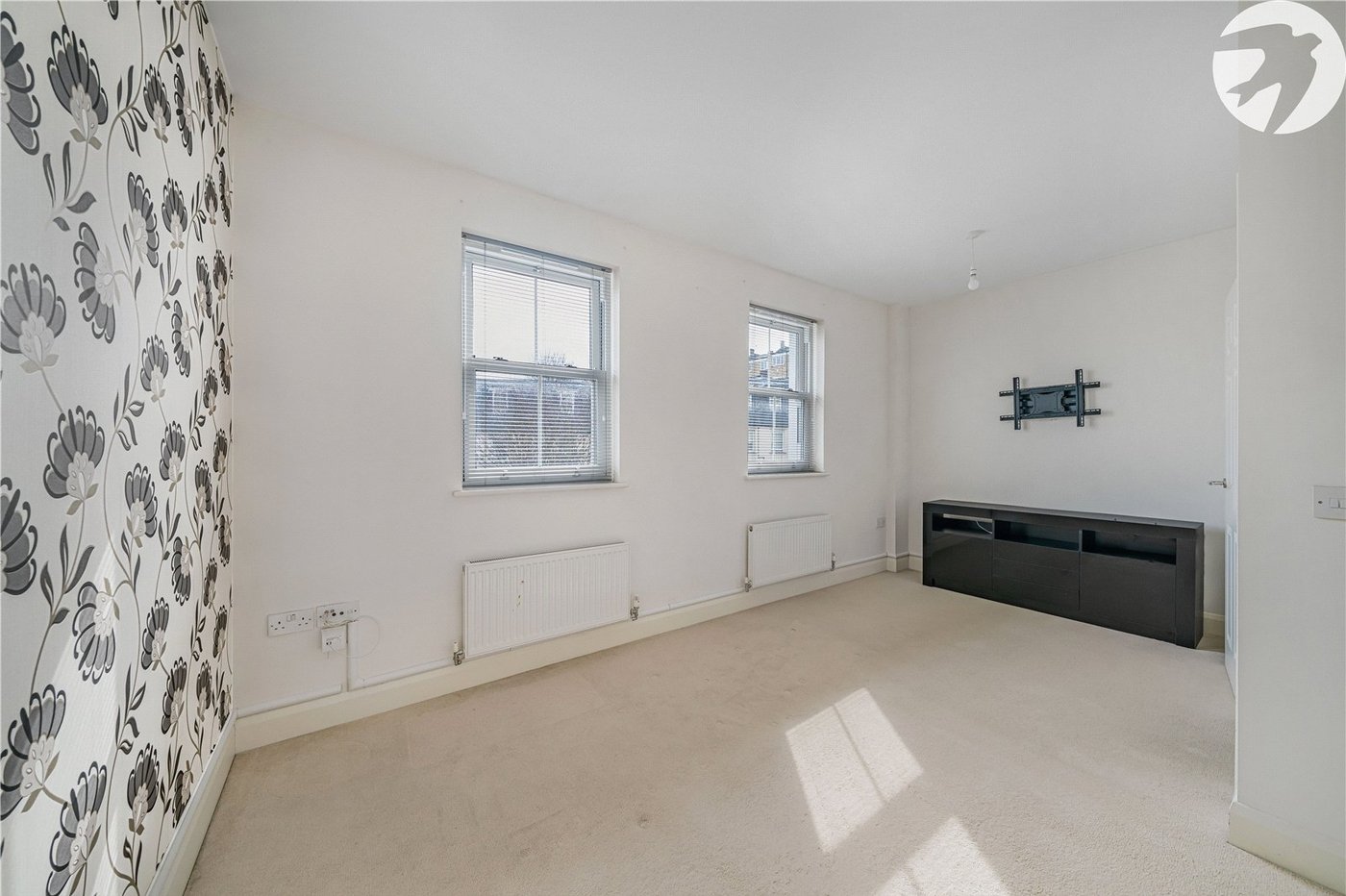 4 bedroom house for sale in Dartford | Robinson Jackson