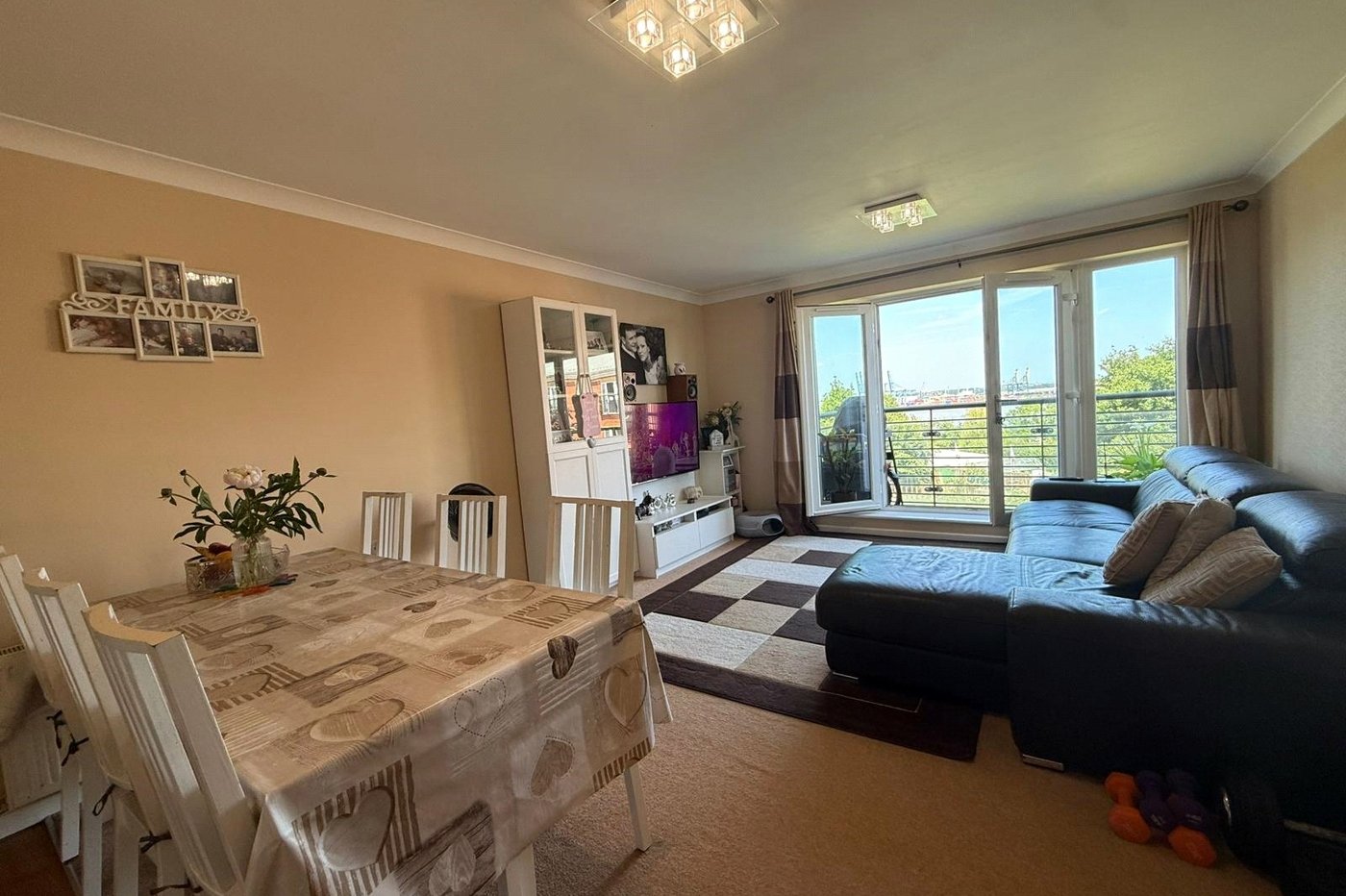 2 bedroom property for sale in South Lawns | Robinson Michael & Jackson