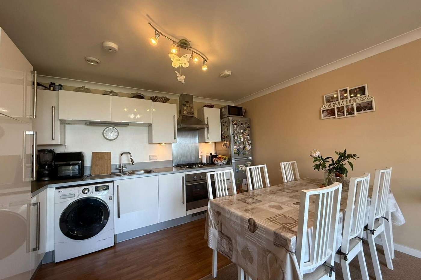 2 bedroom property for sale in South Lawns | Robinson Michael & Jackson