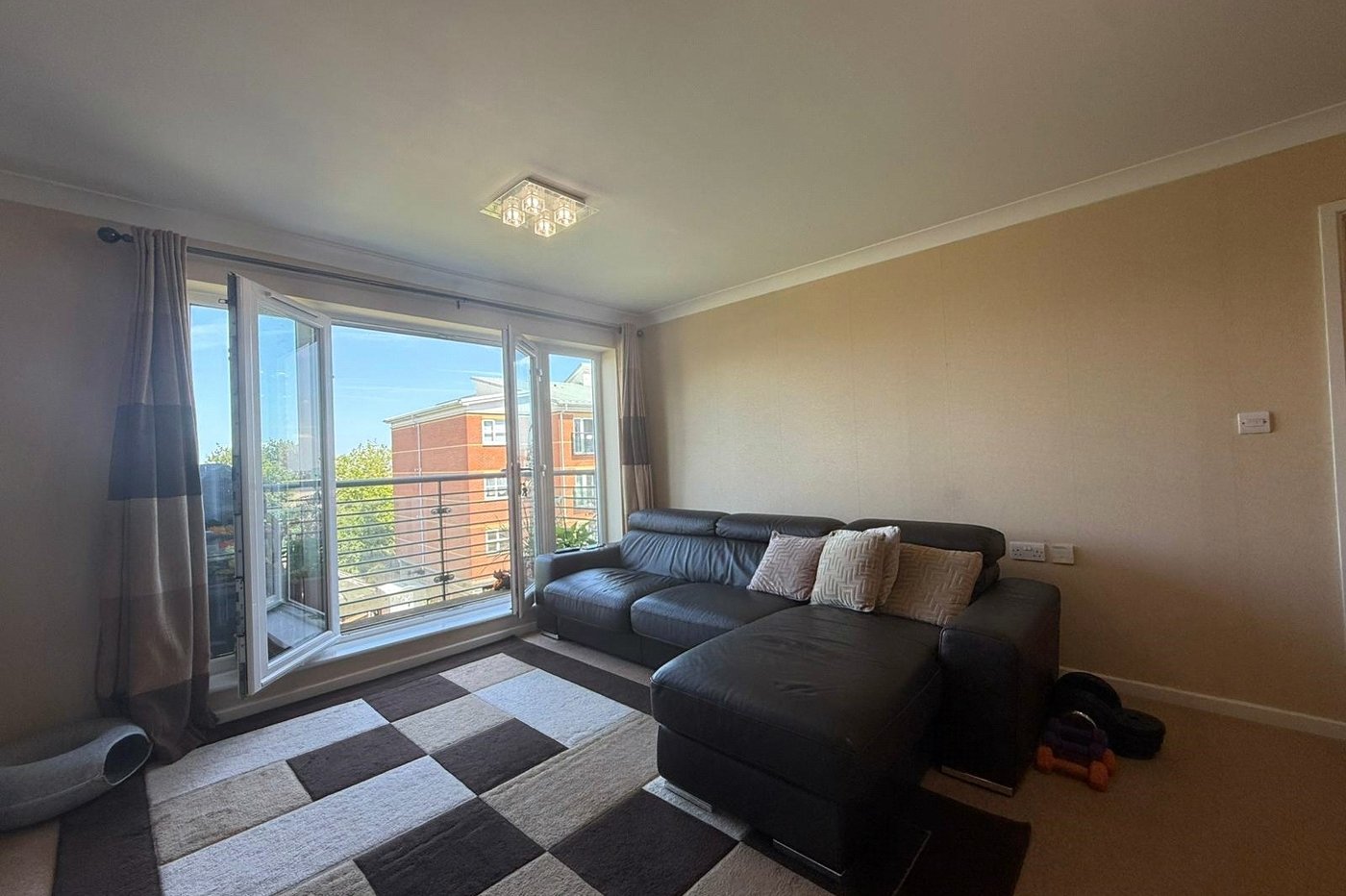 2 bedroom property for sale in South Lawns | Robinson Michael & Jackson