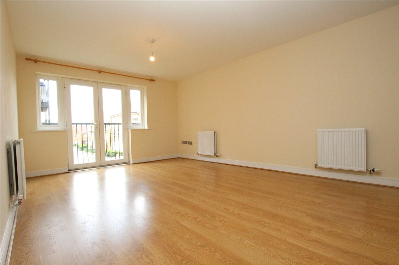 1 bedroom property for sale in Pettacre Close | Robinson Jackson