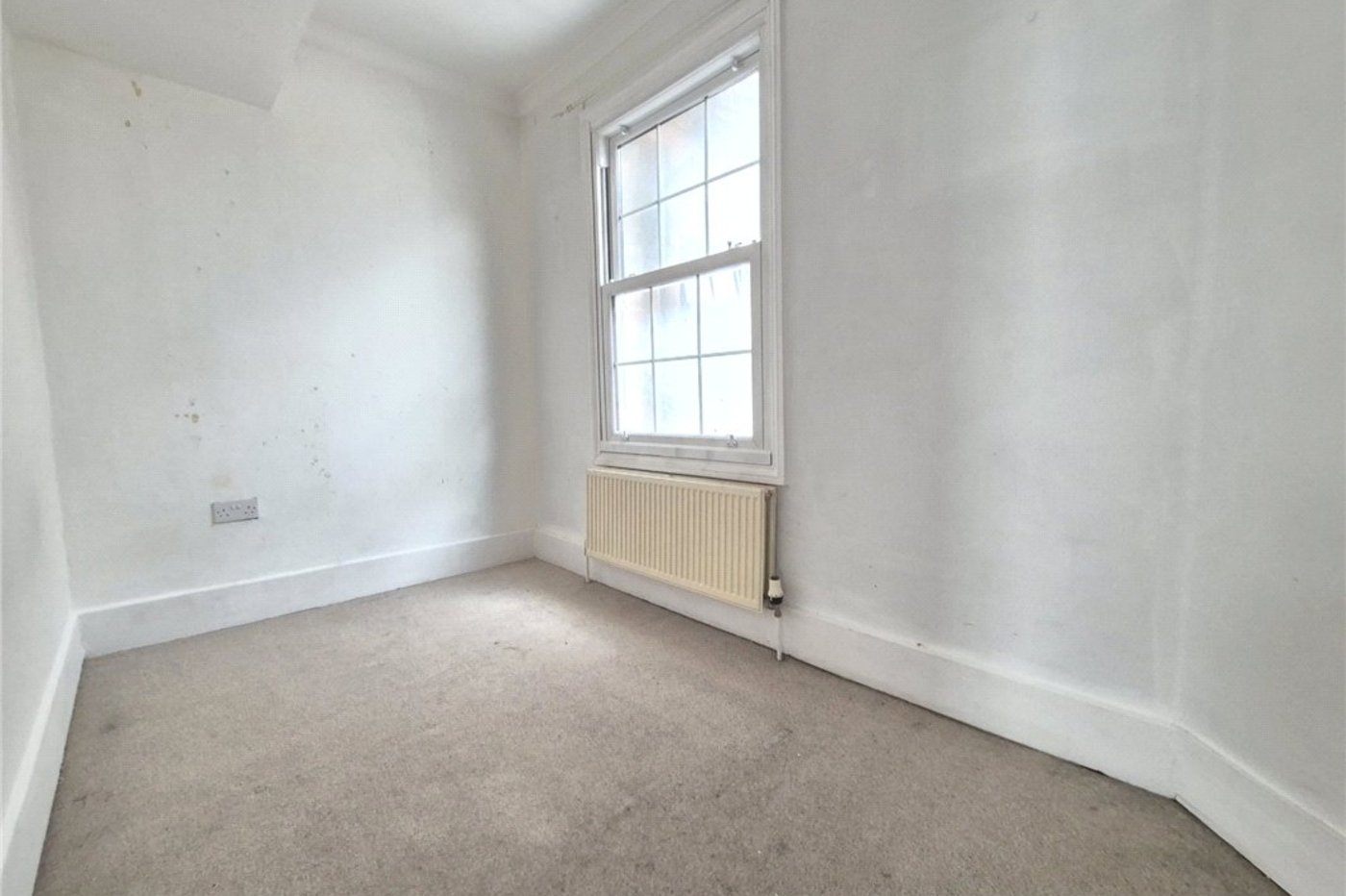 4 bedroom property for sale in High Street | Robinson Jackson
