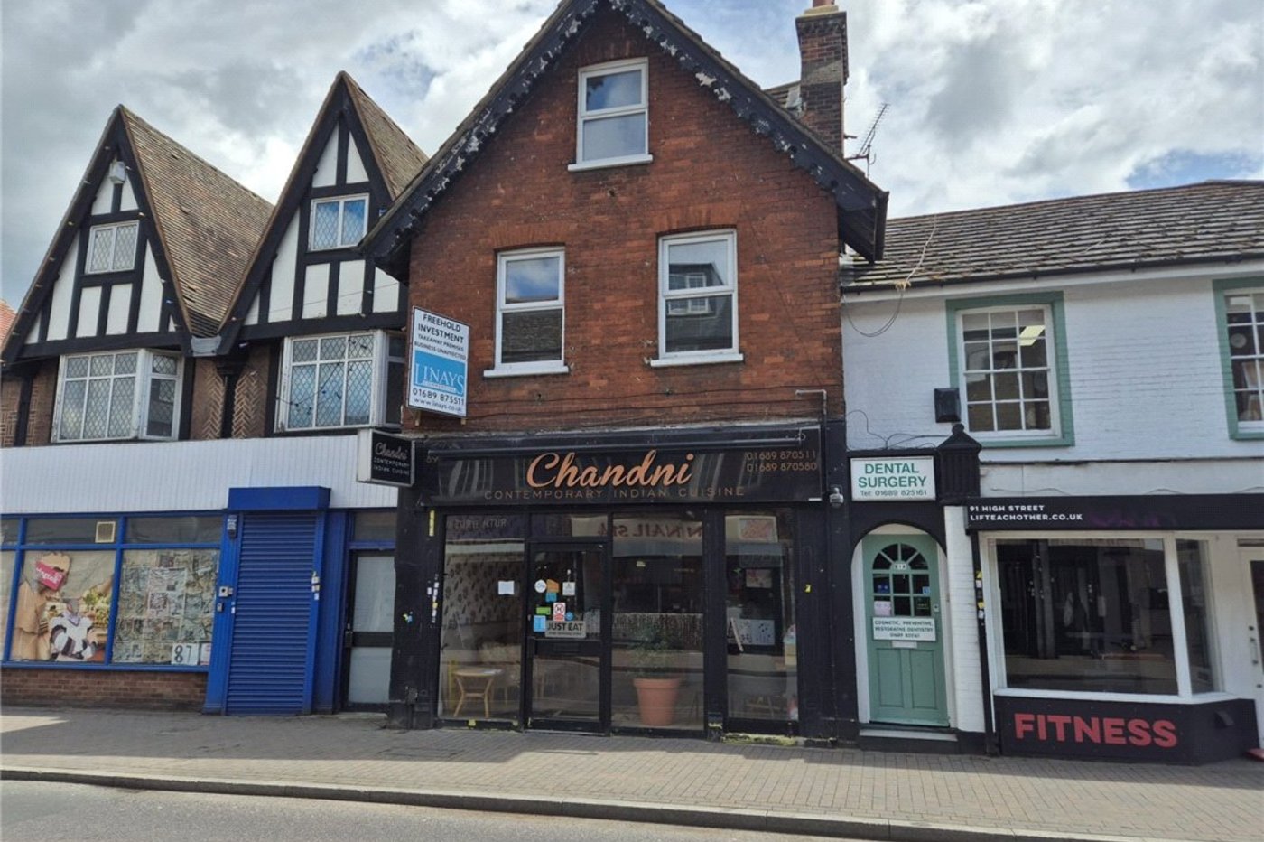 4 bedroom property for sale in High Street | Robinson Jackson