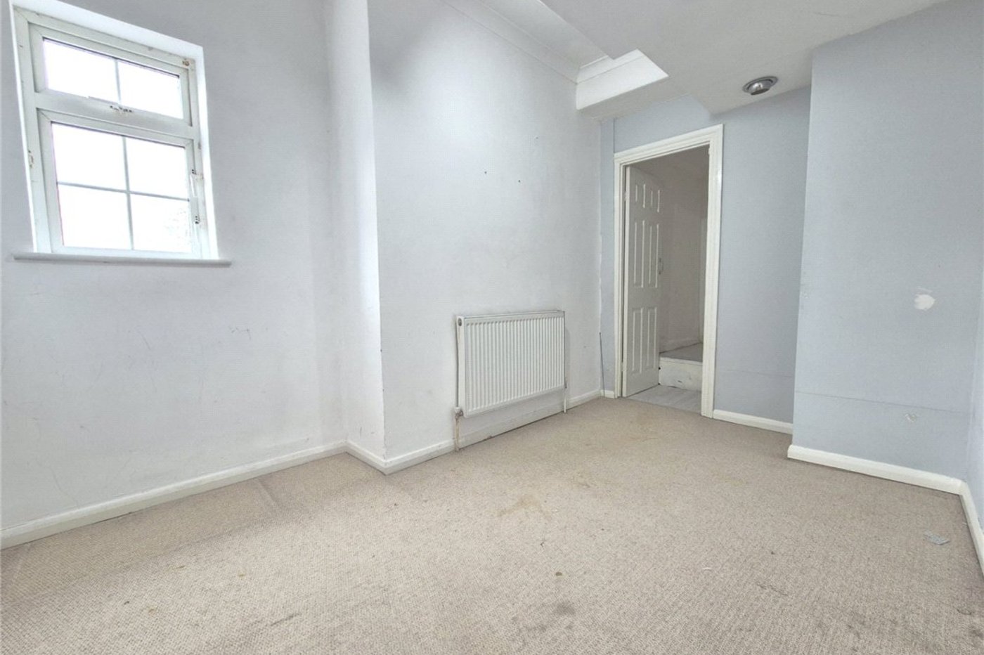 4 bedroom property for sale in High Street | Robinson Jackson
