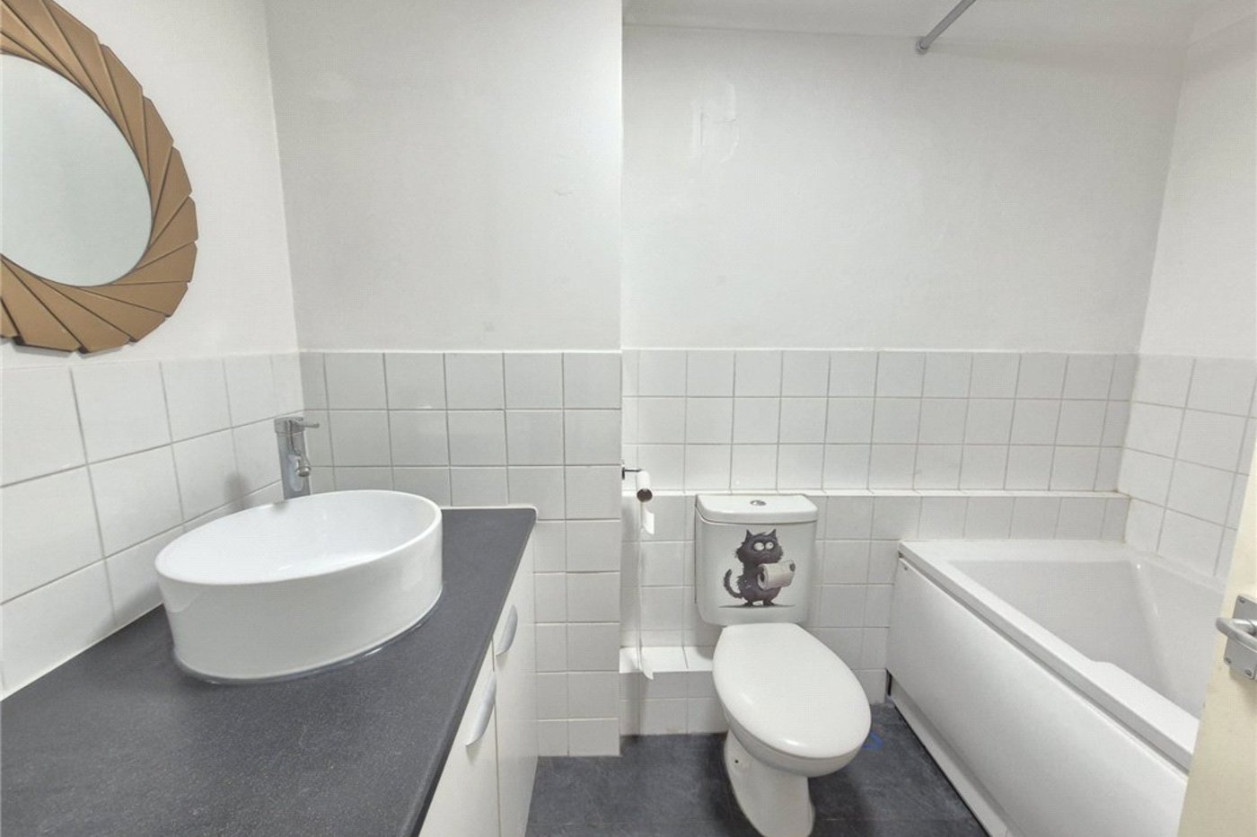 4 bedroom property for sale in High Street | Robinson Jackson
